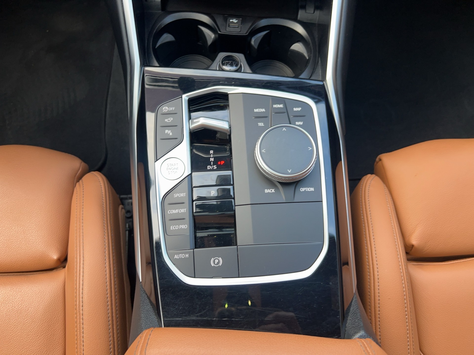 BMW M340d xDrive 48V Touring Steptronic M Sport Pro-image-16