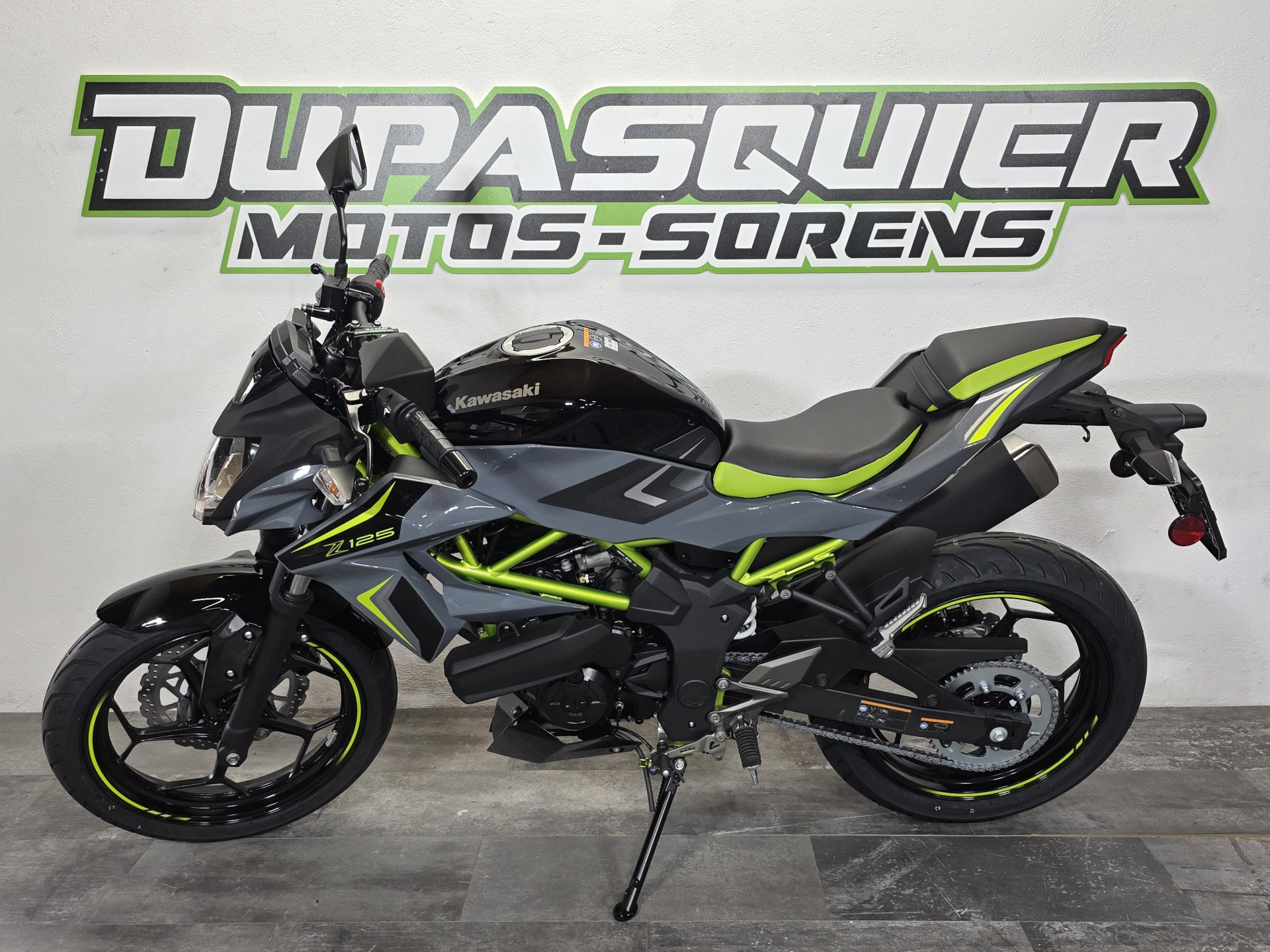KAWASAKI Z 125-image-1