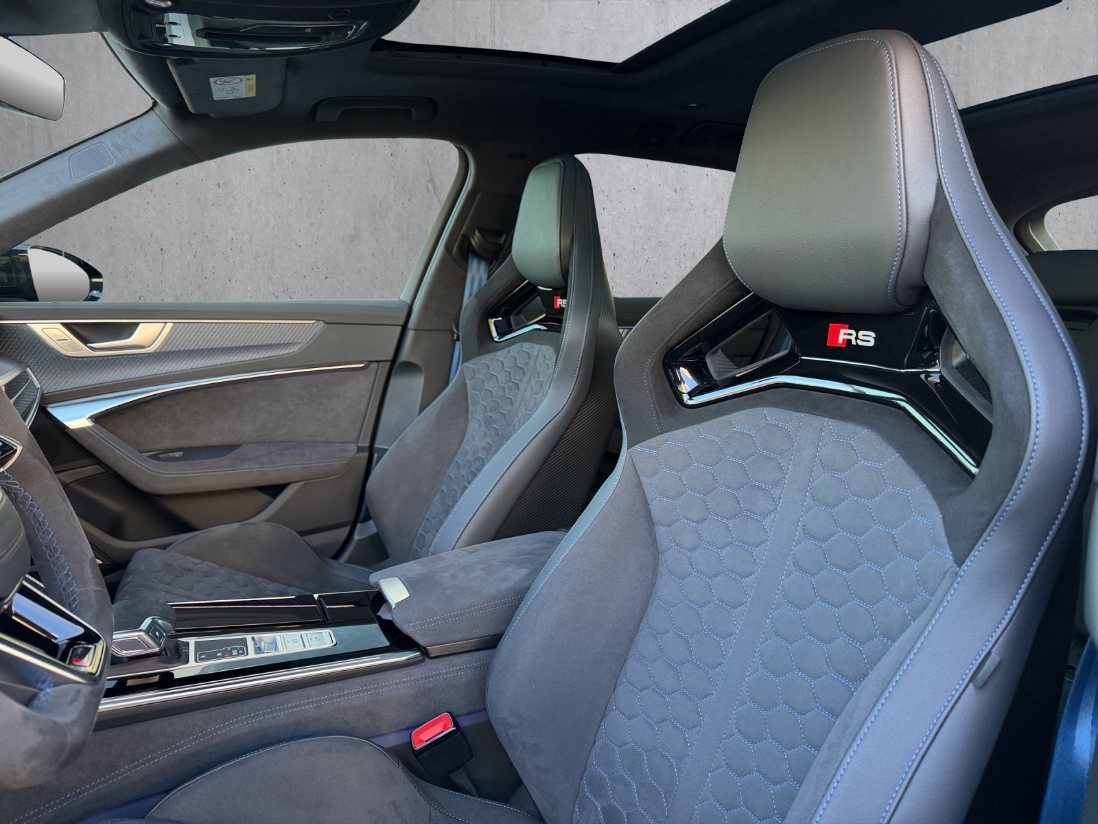 AUDI RS6 Avant 4.0 TFSI V8 Performance quattro-image-6