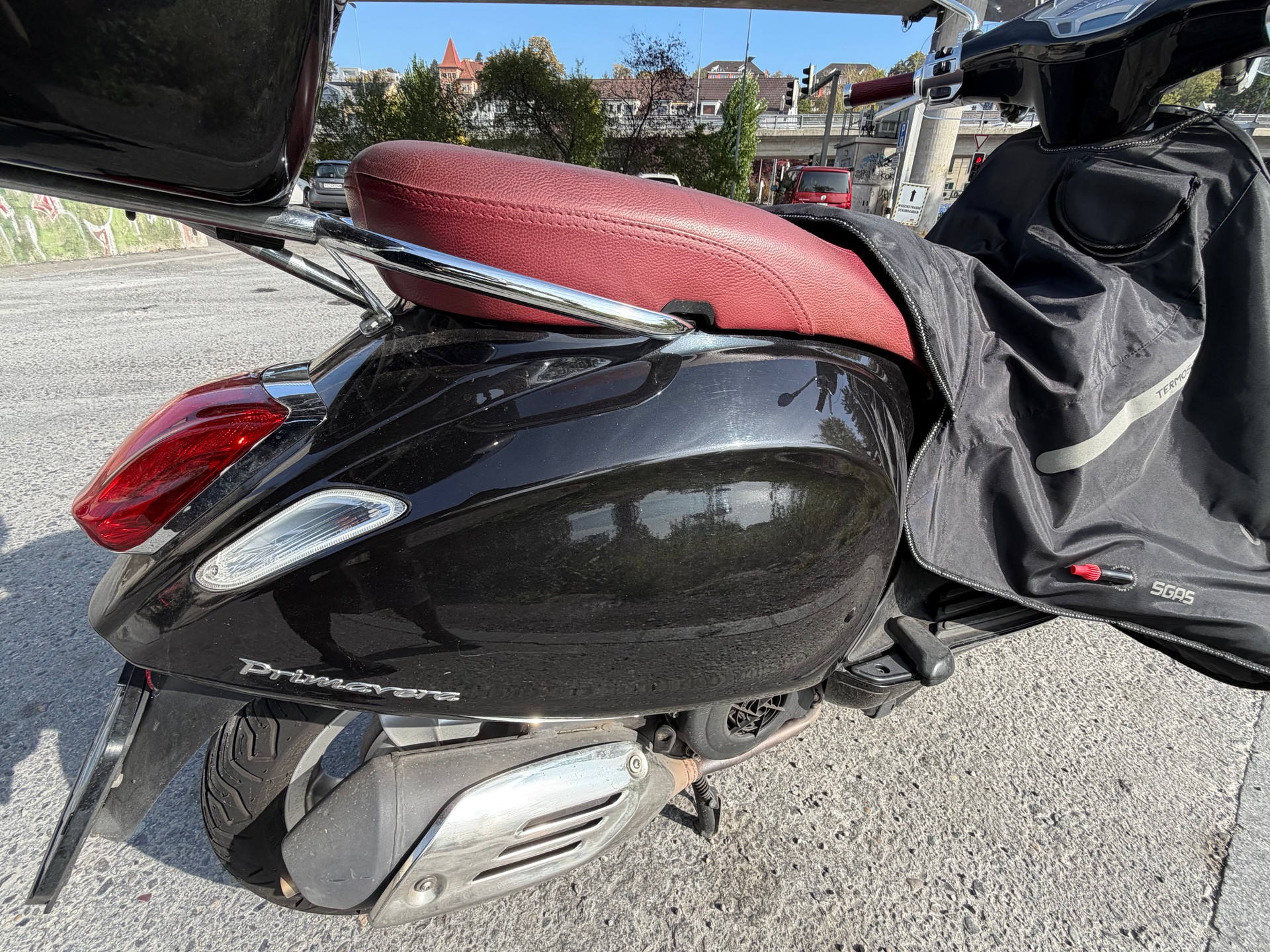 PIAGGIO Vespa 125 Primavera i.e. 3V-image-2