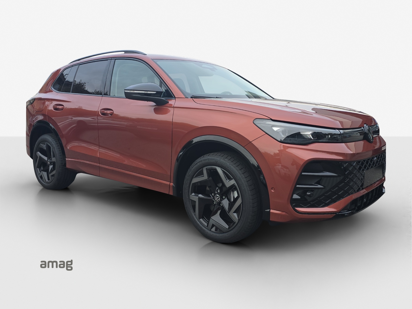 VW Tiguan 2.0 TSI DSG Life 4Motion-image-5