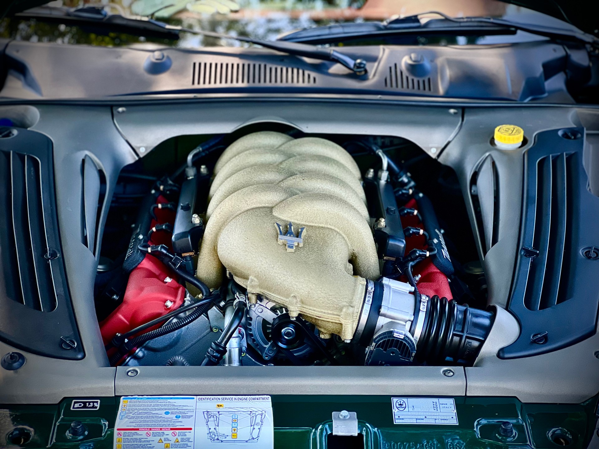 MASERATI Coupé GranSport-image-9