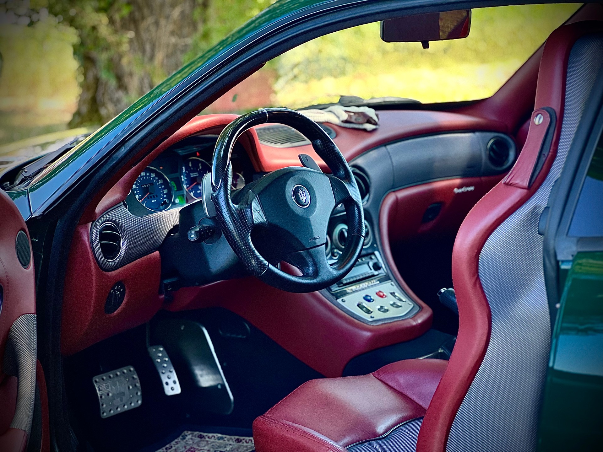 MASERATI Coupé GranSport-image-11