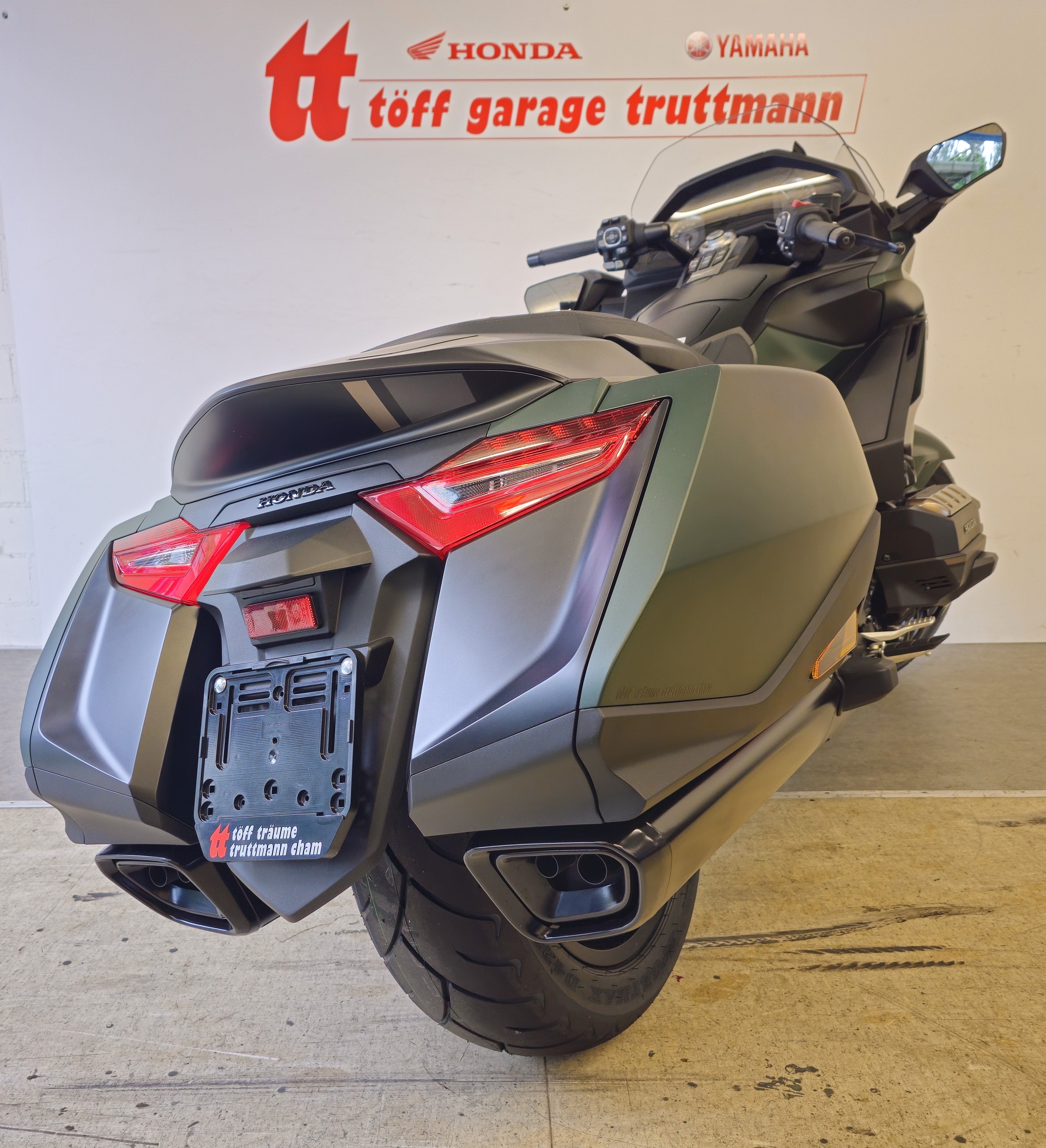 HONDA GL 1800 B Goldwing Bagger DCT-image-3