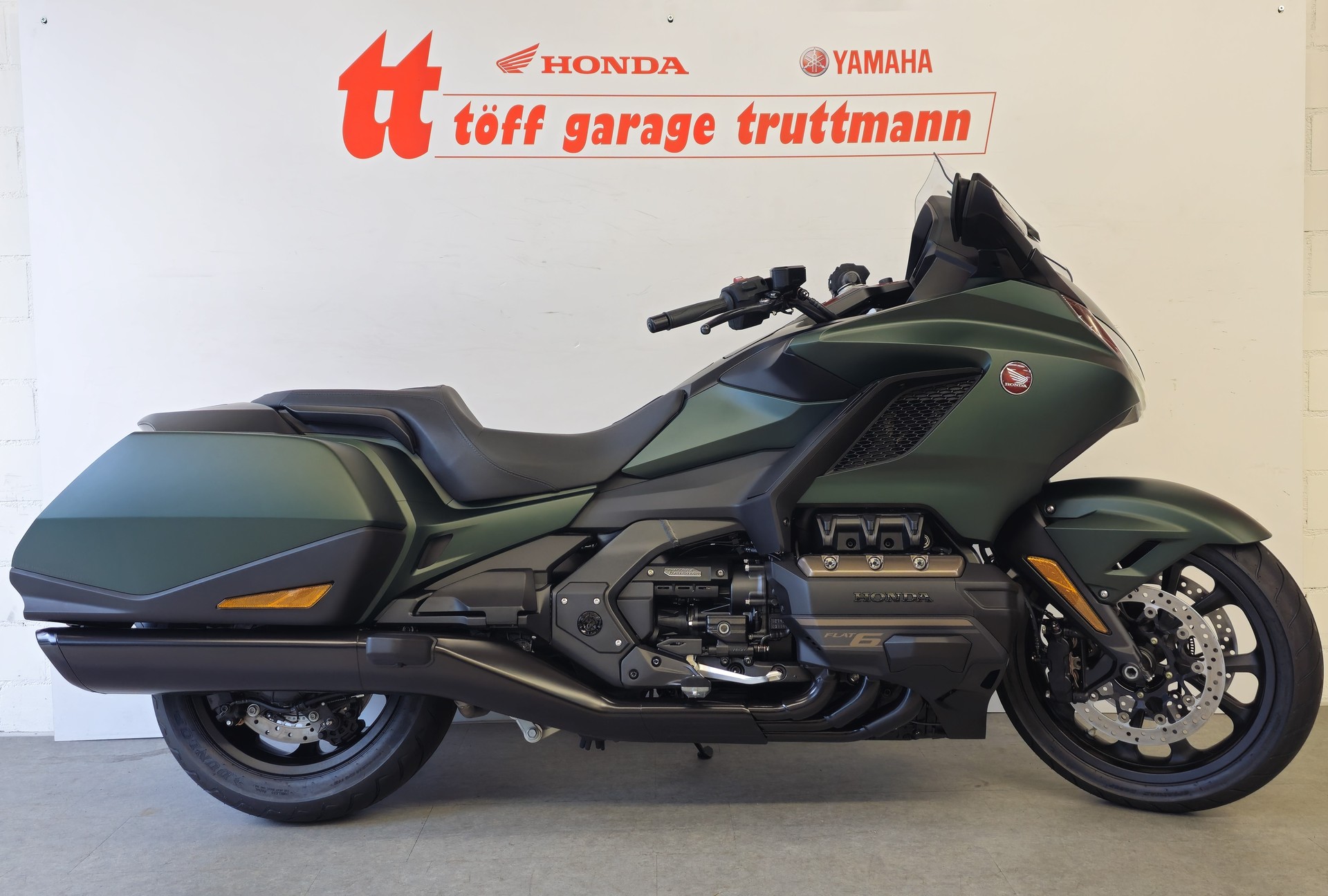 HONDA GL 1800 B Goldwing Bagger DCT-image-0