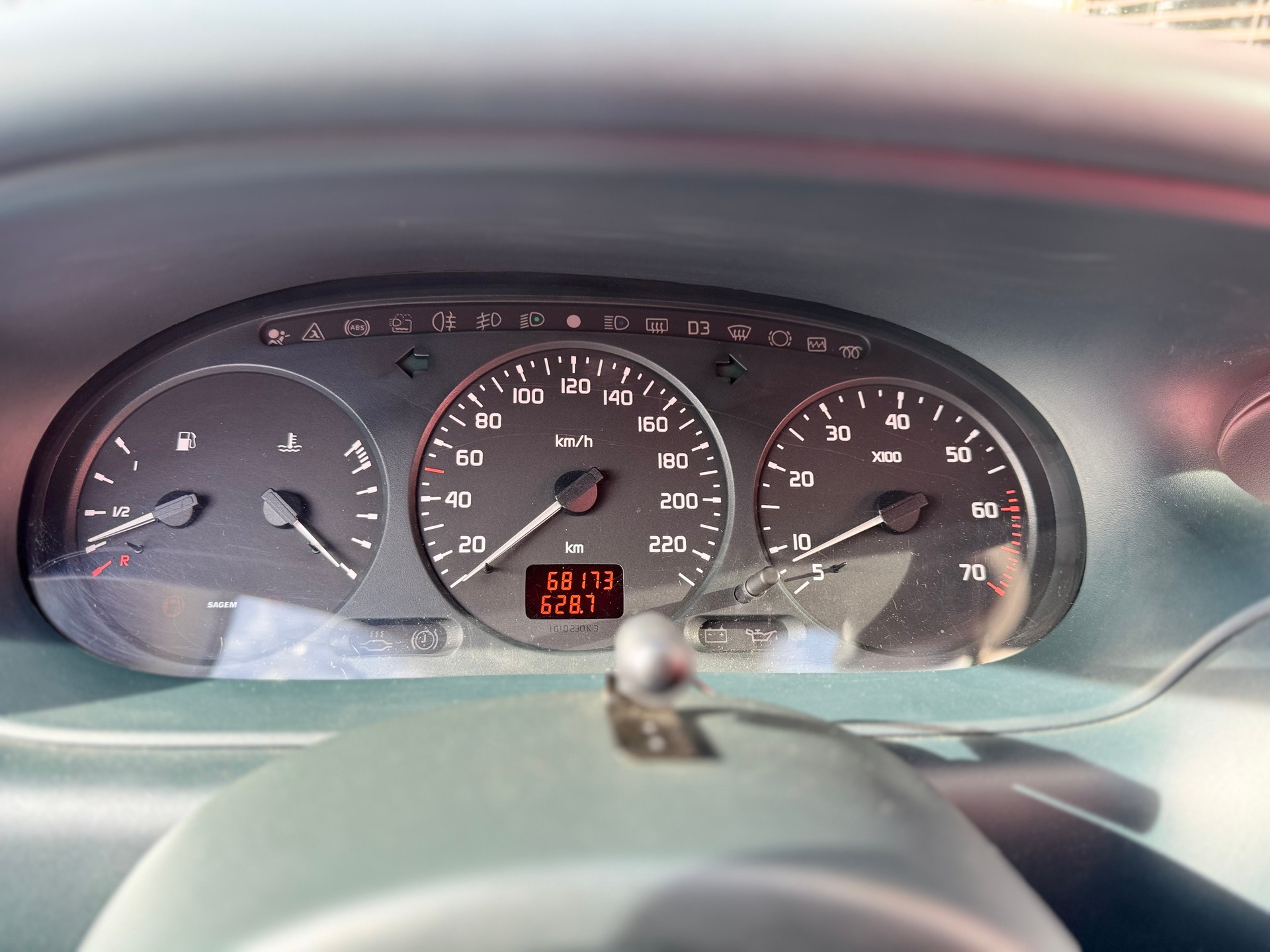 RENAULT Mégane 2.0 Impulsion-image-14
