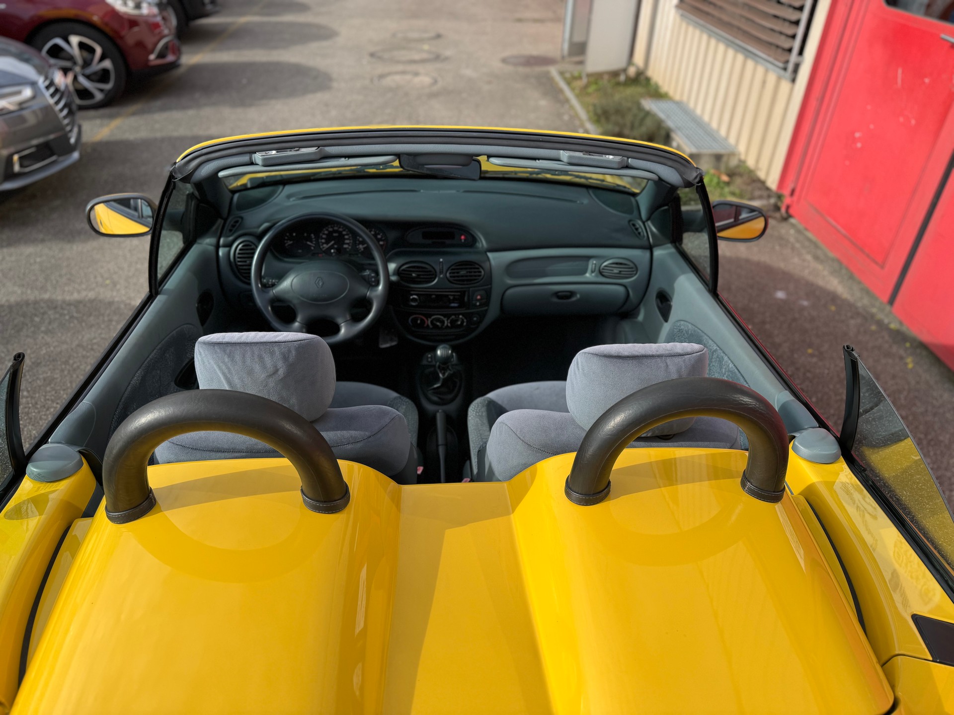 RENAULT Mégane 2.0 Impulsion-image-6