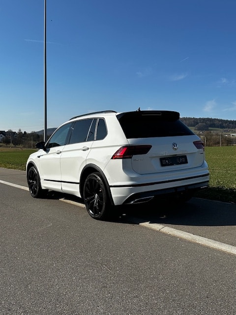 VW Tiguan 2.0TSI Highline 4Motion DSG-image-3