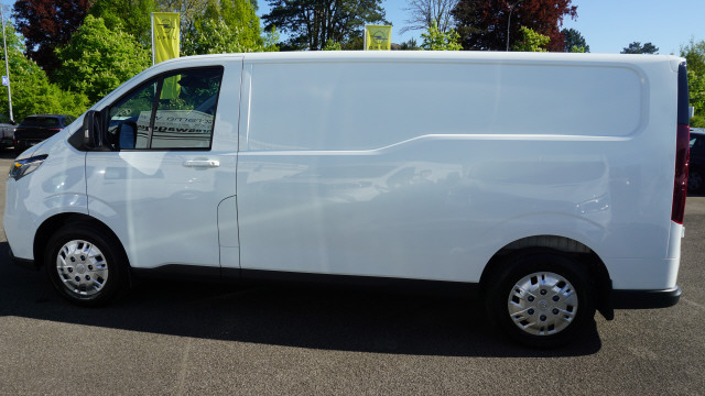 MAXUS eDeliver 7 L2 88kWh AWD-image-2