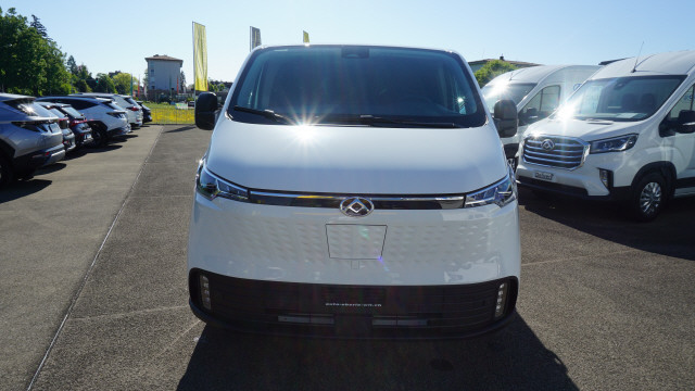 MAXUS eDeliver 7 L2 88kWh AWD-image-0
