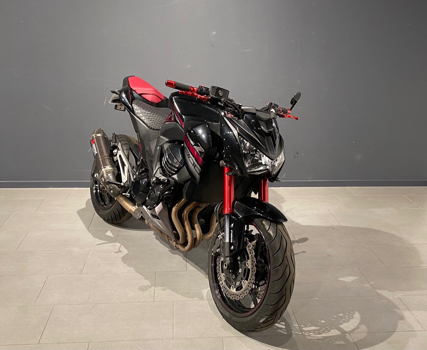 KAWASAKI Z 800 ABS-showroom-element-1