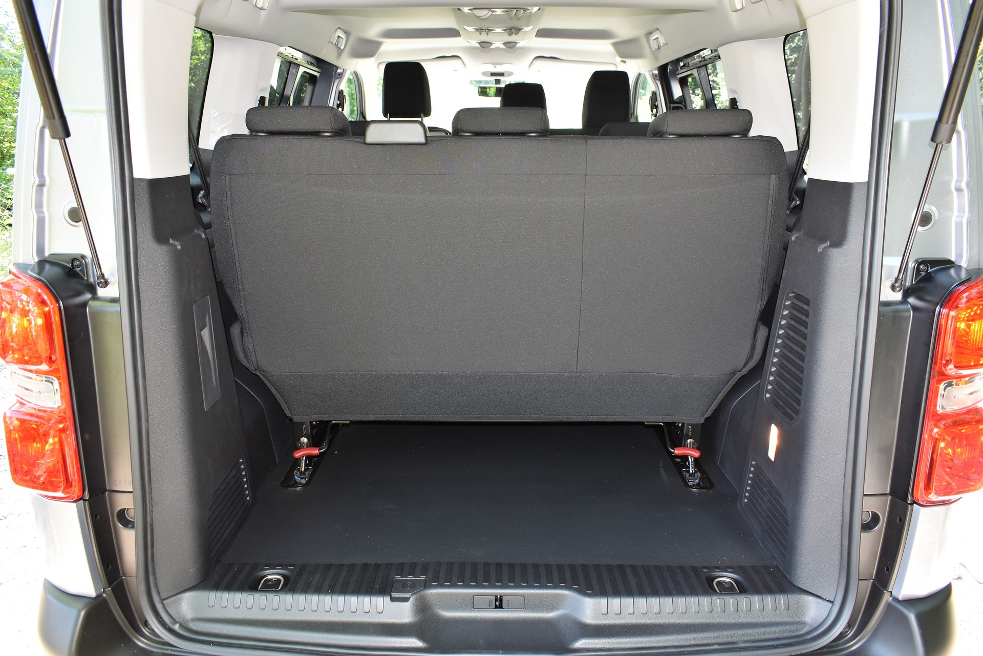 OPEL Vivaro Combi 2.0 CDTI Essentia s/s M-image-5