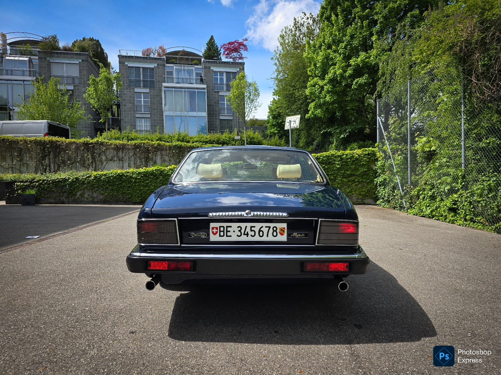 DAIMLER 6.0 Double Six-image-6