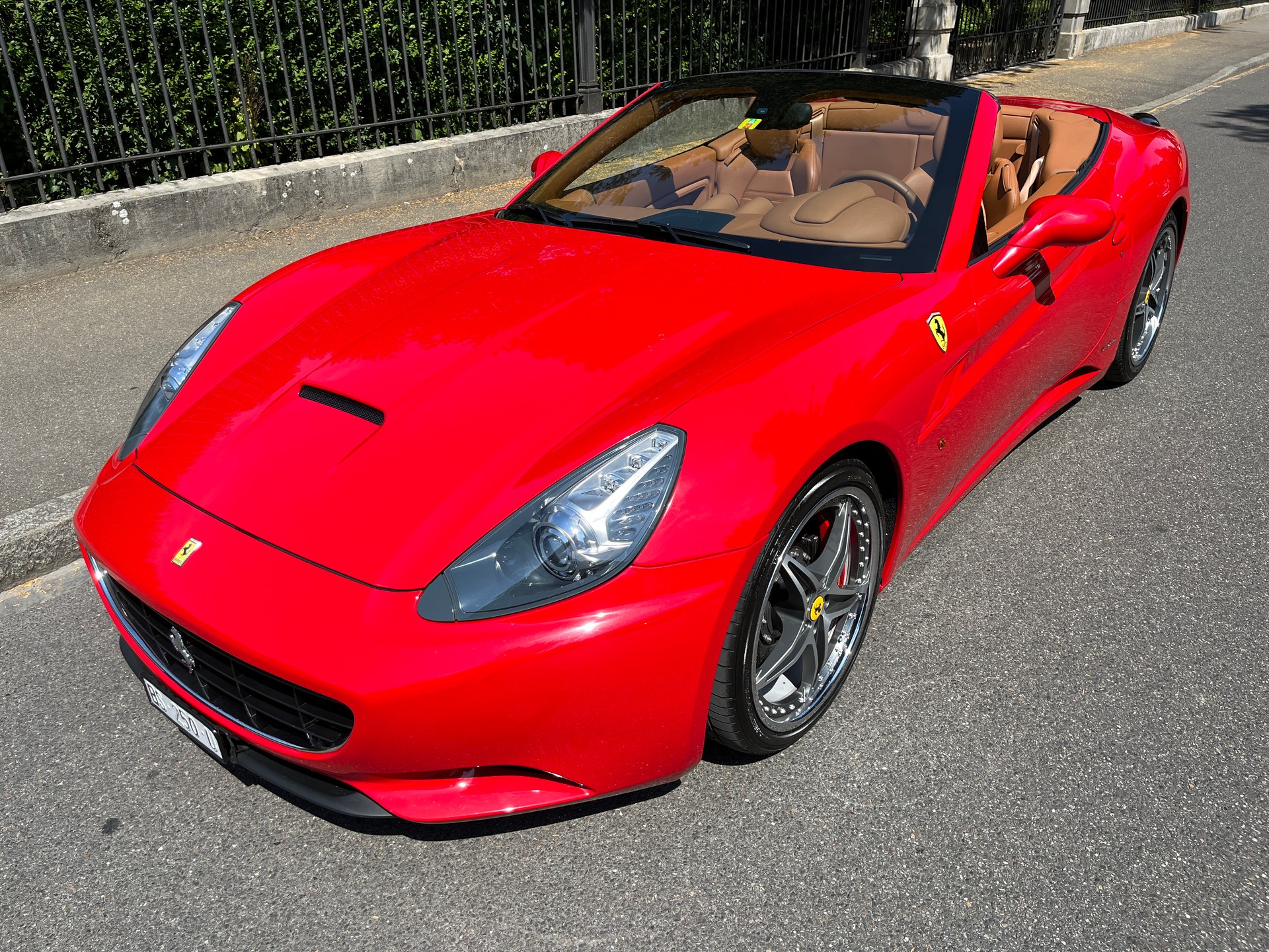 FERRARI California 4.3 V8