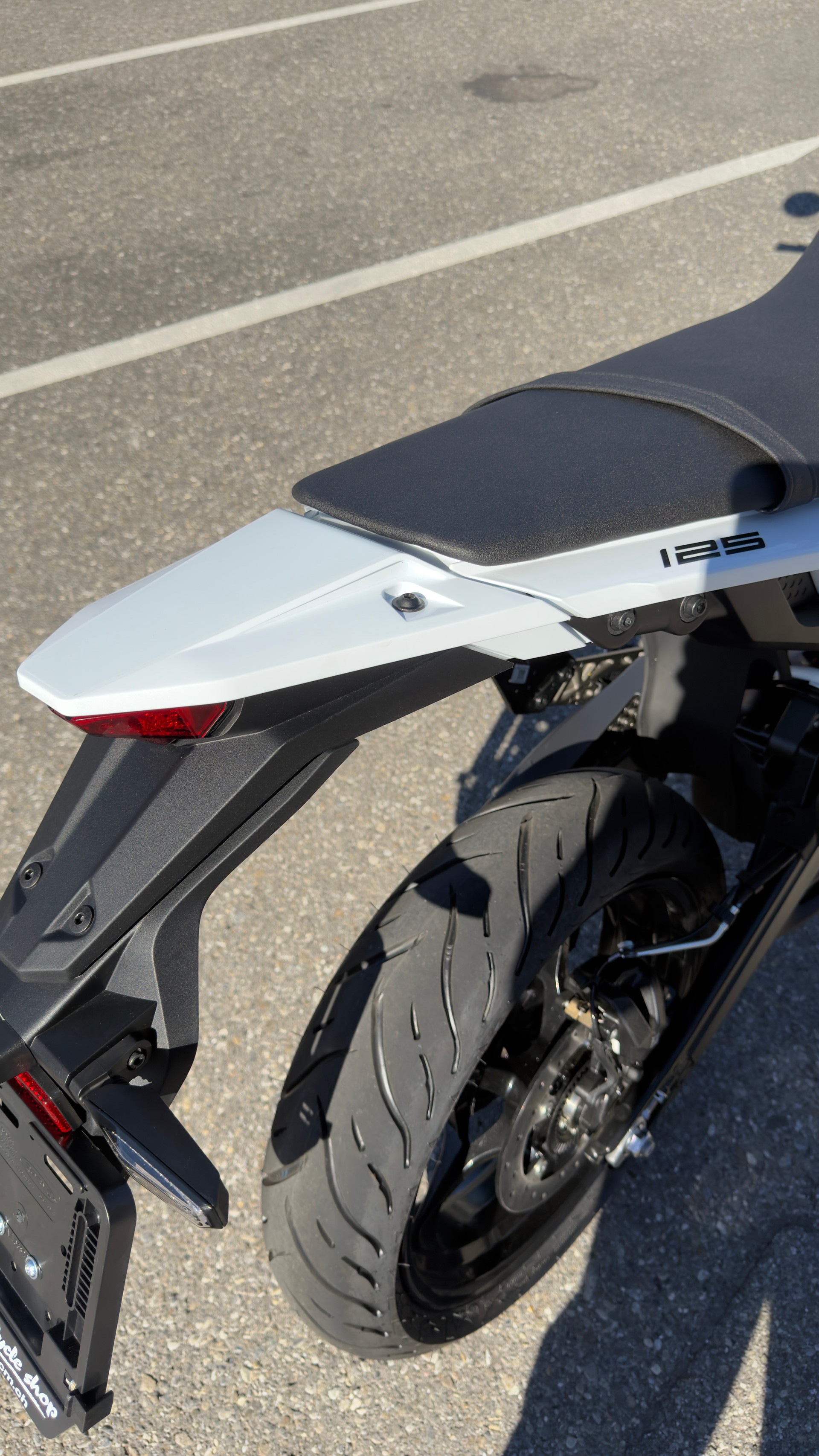 KTM 2025 KTM 125 SMC R-image-10