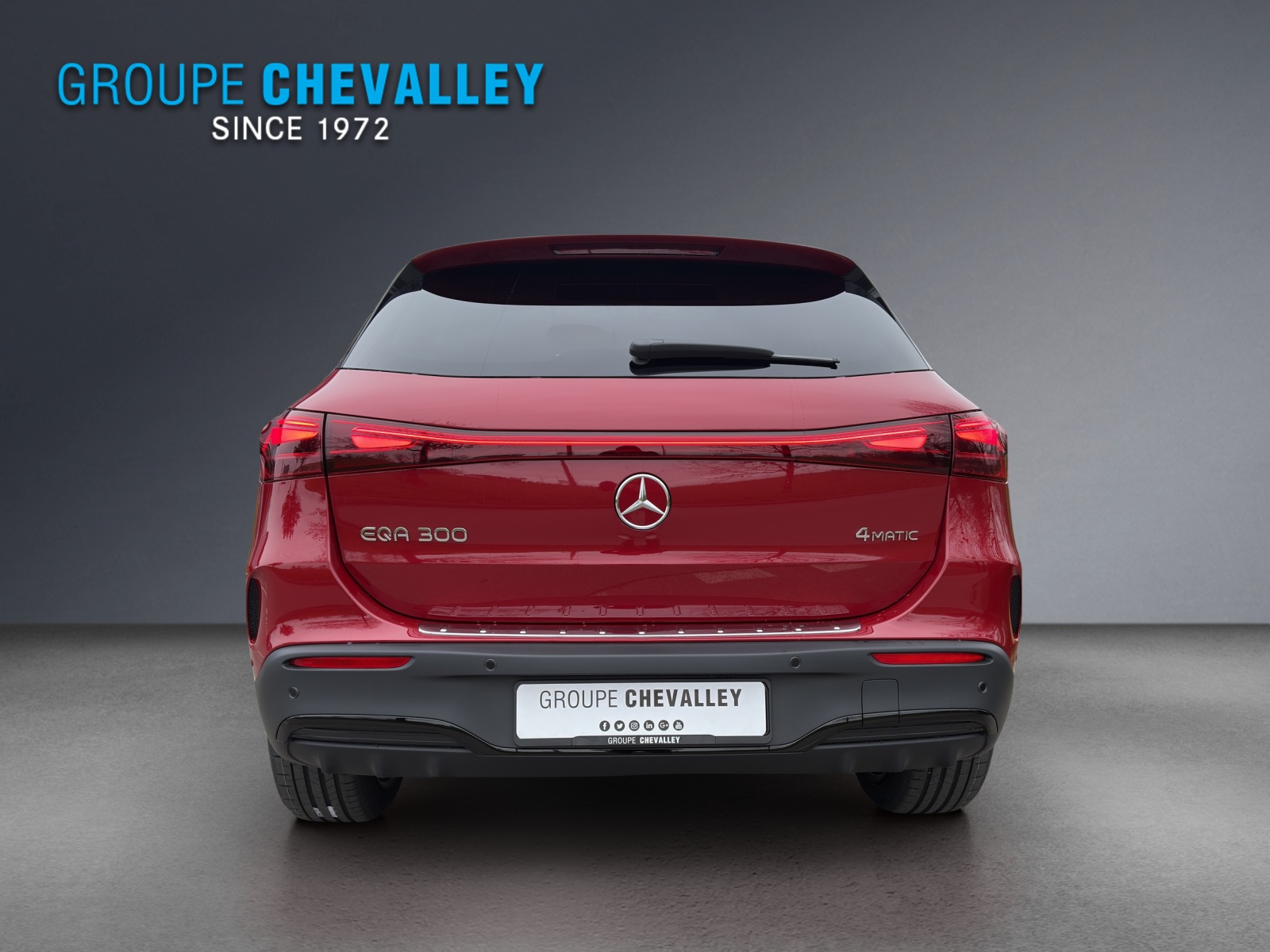 MERCEDES-BENZ EQA 300 66,5kWh 4Matic Excellence-image-4