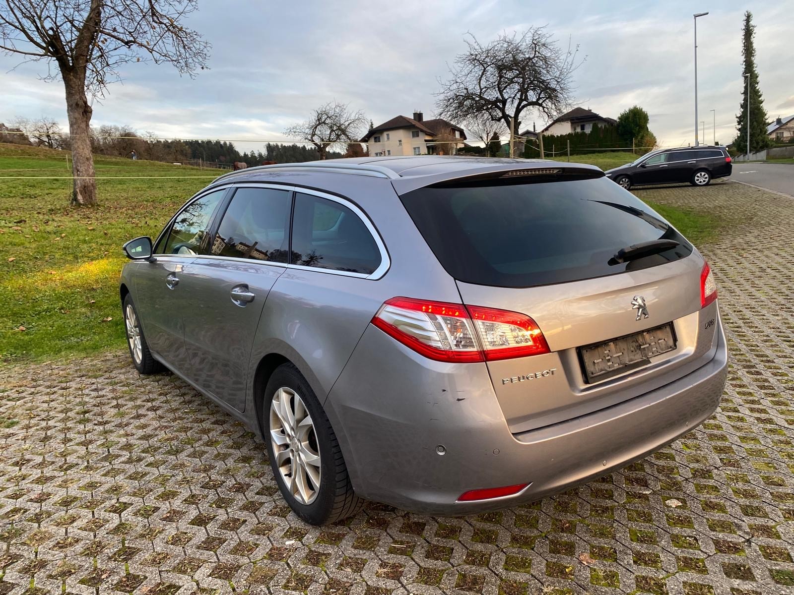 PEUGEOT 508 SW 1.6 HDI Active-image-4