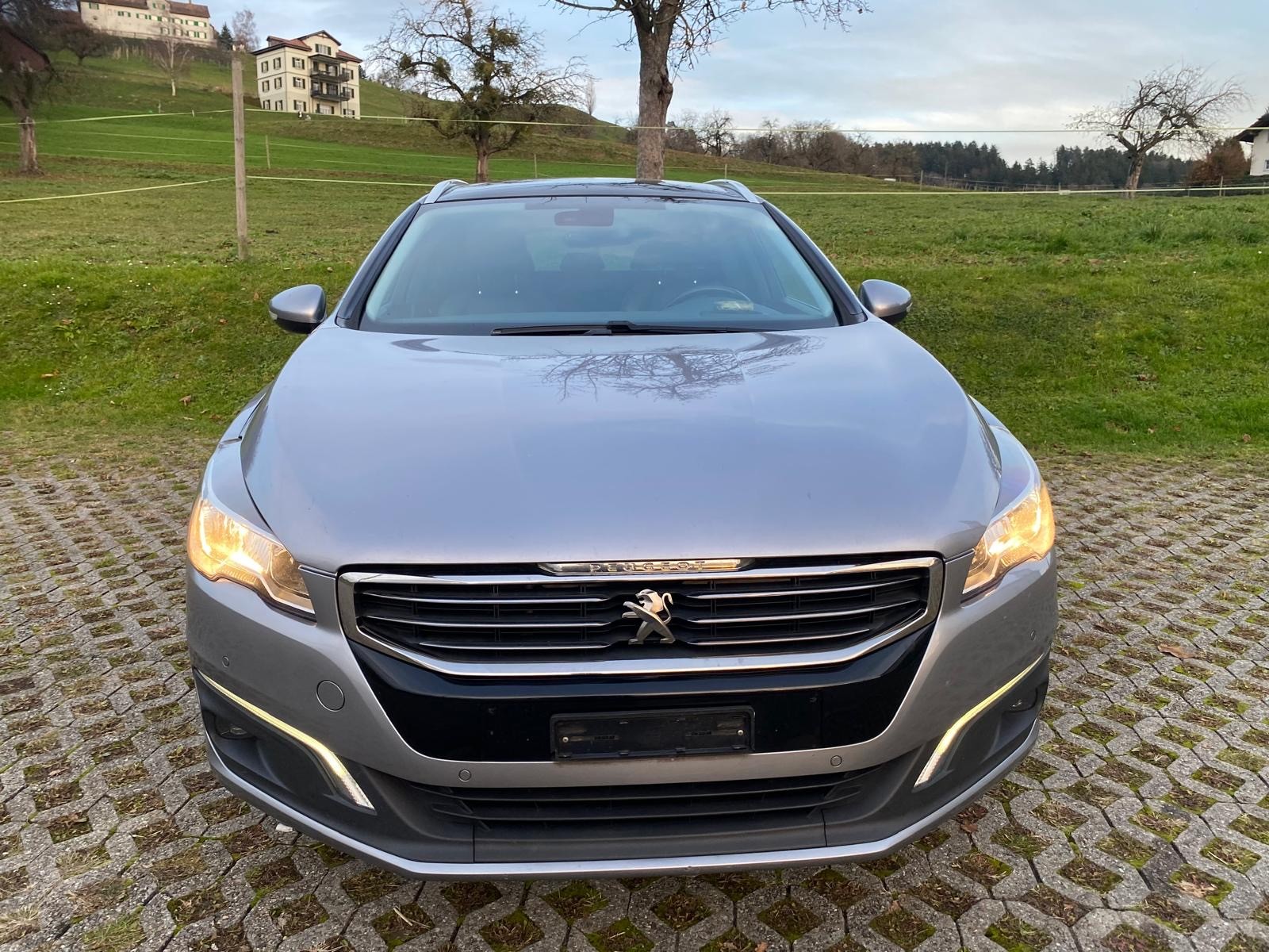 PEUGEOT 508 SW 1.6 HDI Active-image-6