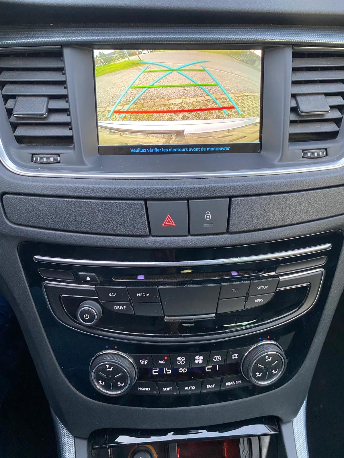 PEUGEOT 508 SW 1.6 HDI Active-image-12