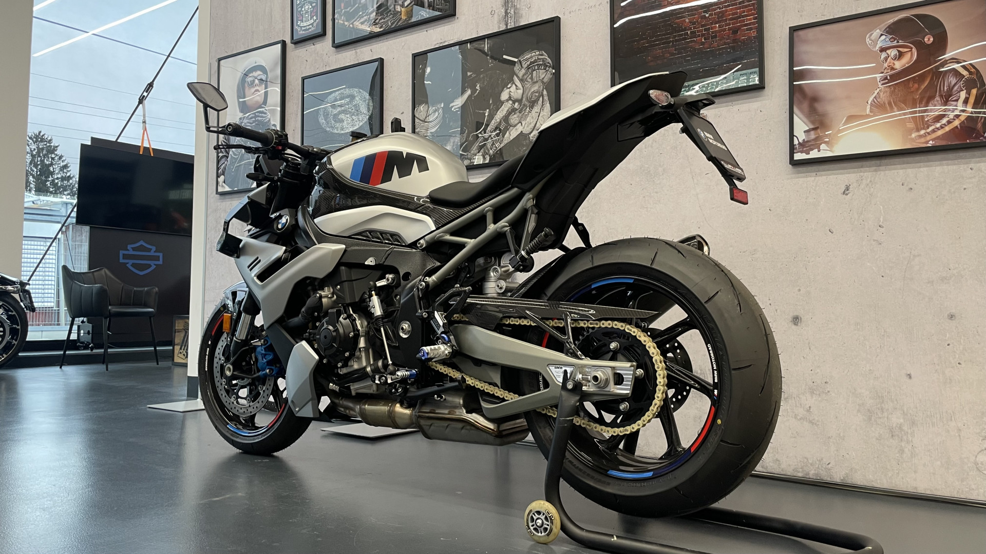 BMW M 1000 R Competition-image-5