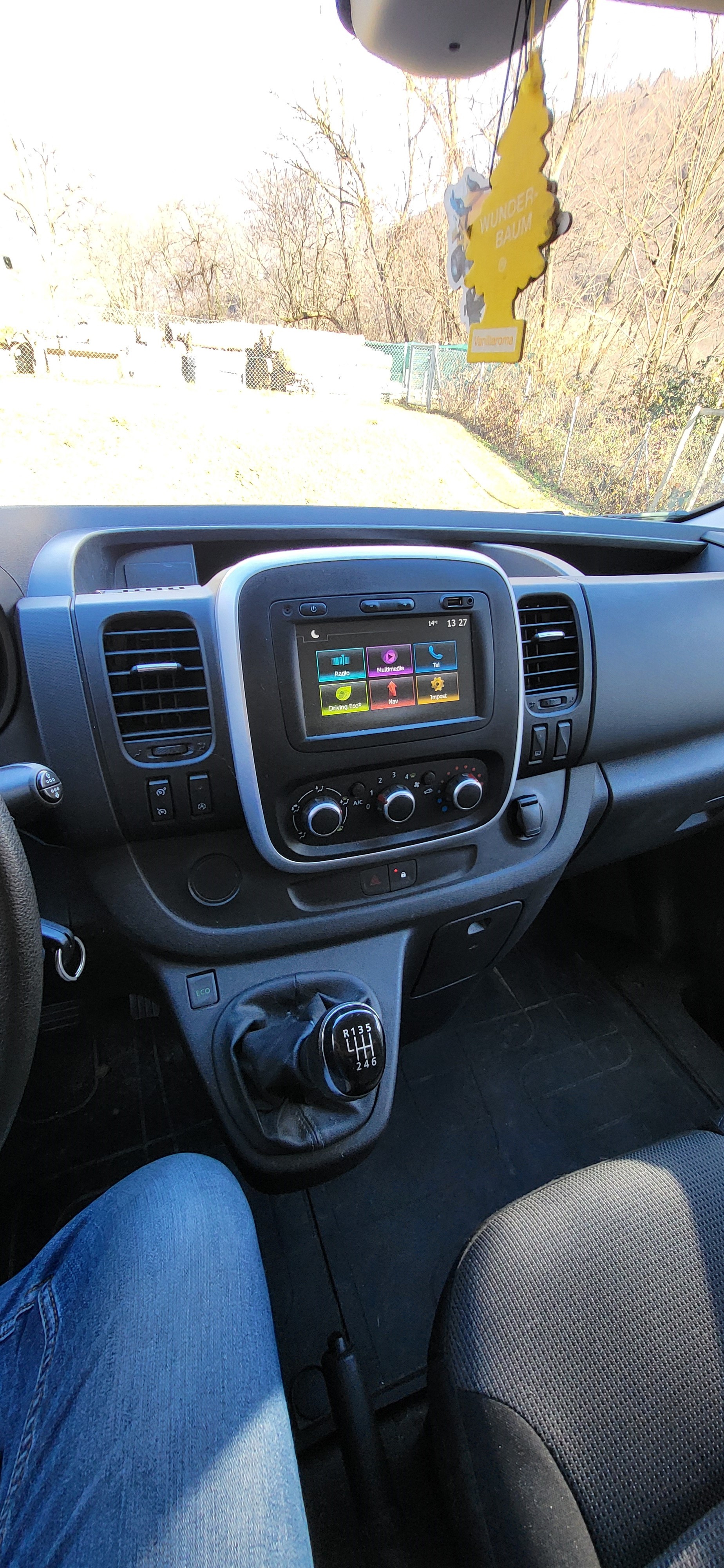 RENAULT Trafic 2.0 Energy dCi 120 3.0t Business L2H1-image-4