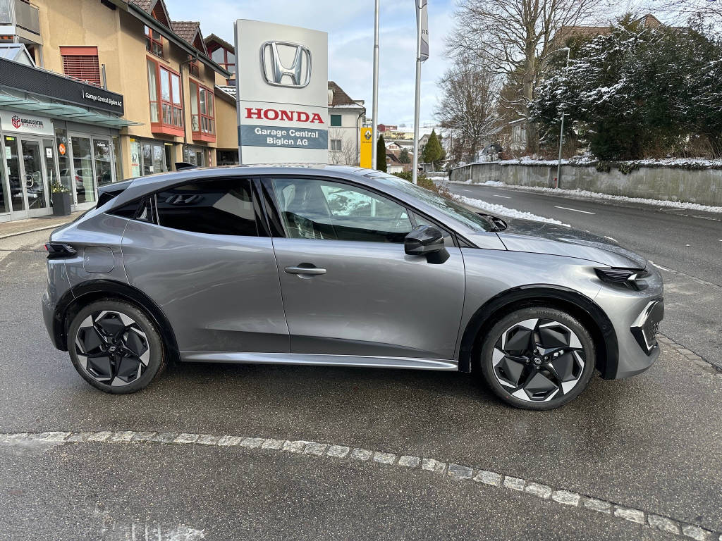 RENAULT Clio 1.8 E-Tech techno-showroom-element-2