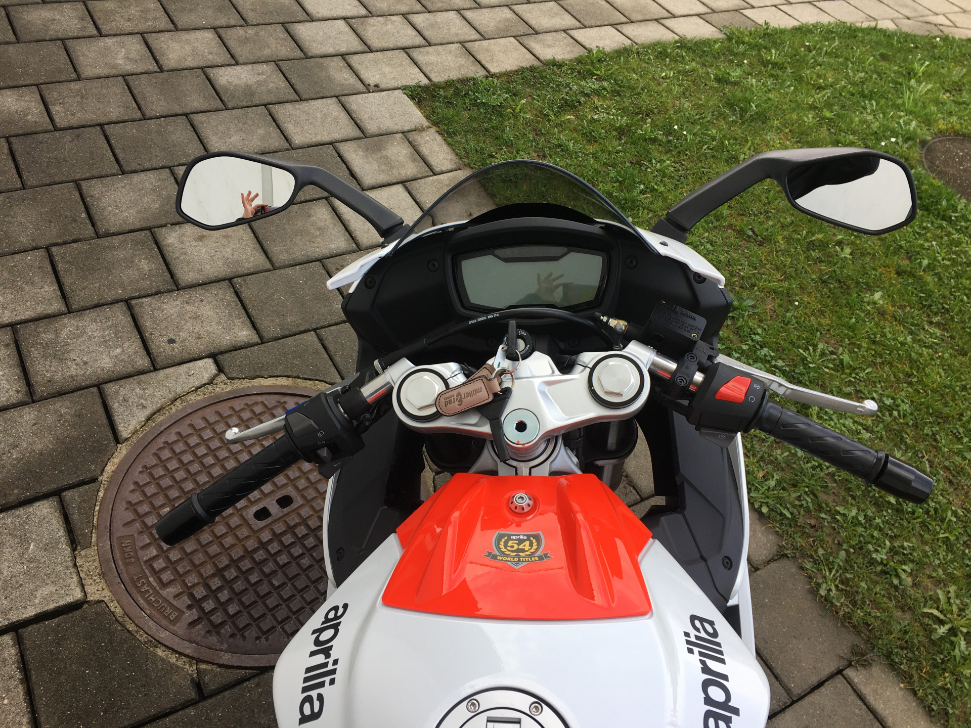 APRILIA RS 125-image-4