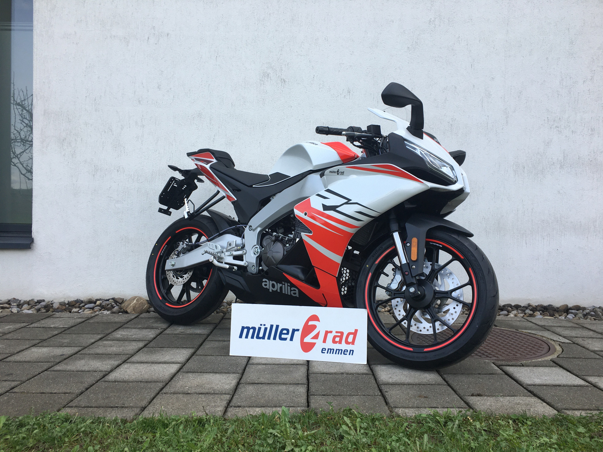 APRILIA RS 125-image-0