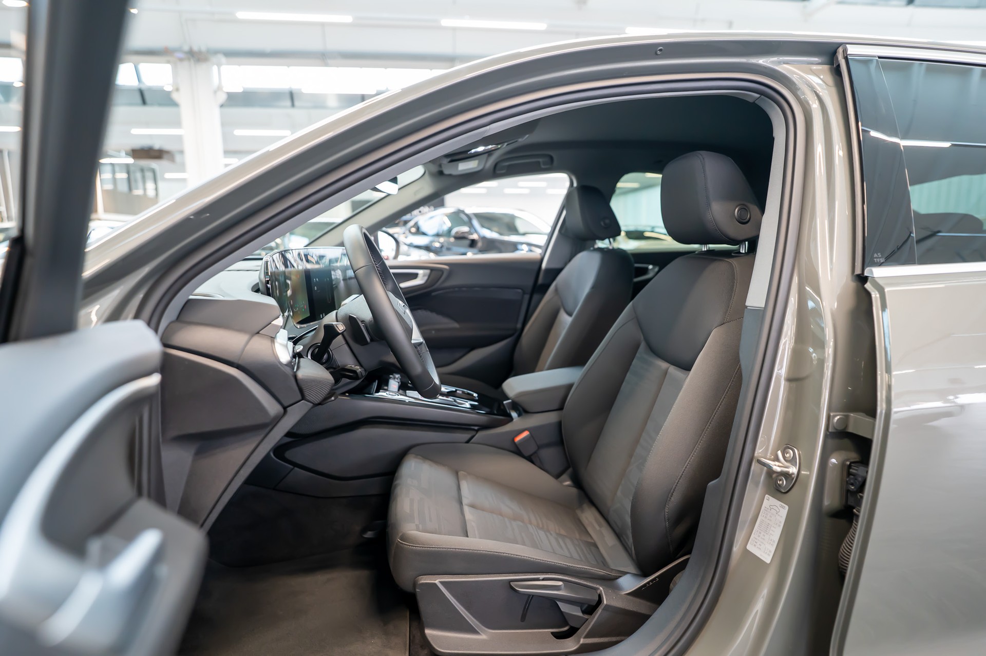AUDI A5 Limousine S-Line TFSI S-Tronic / Rückfahrkamera / el.Heckklappe / AHK-image-7