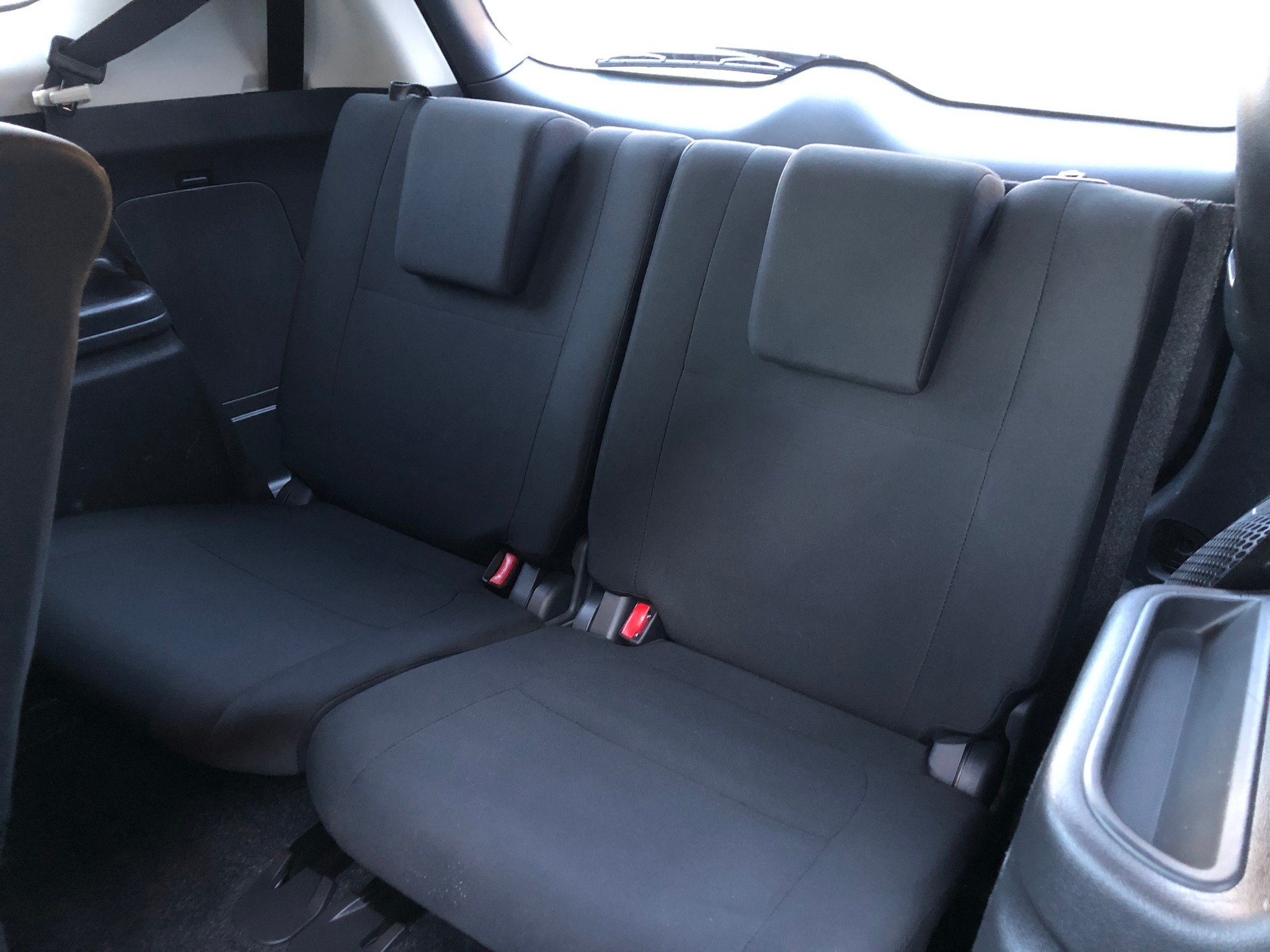 MITSUBISHI Outlander 2.0 Value 4WD CVT-image-6
