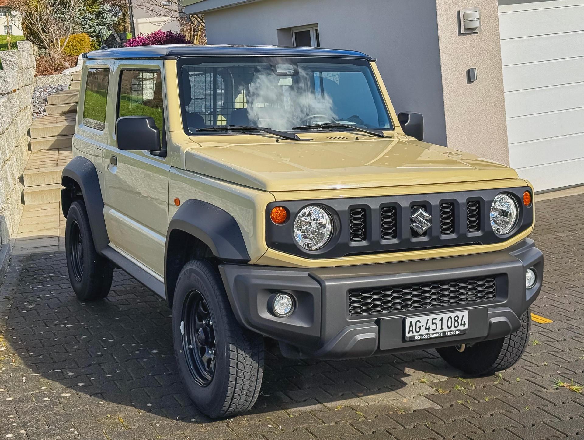 SUZUKI JIMNY-image-1