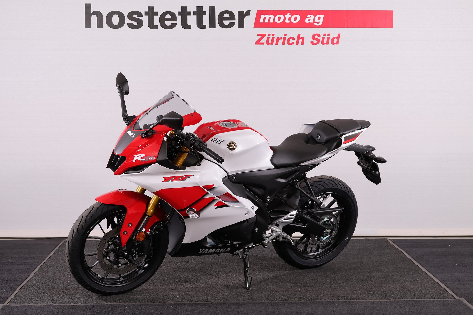 YAMAHA R125 70th Anniversary-image-1