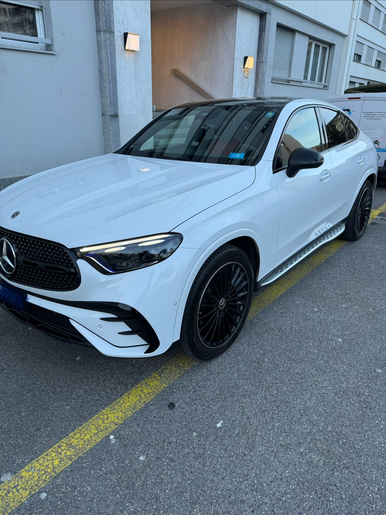 MERCEDES-BENZ GLC Coupé 200 4Matic 9G-Tronic-image-1