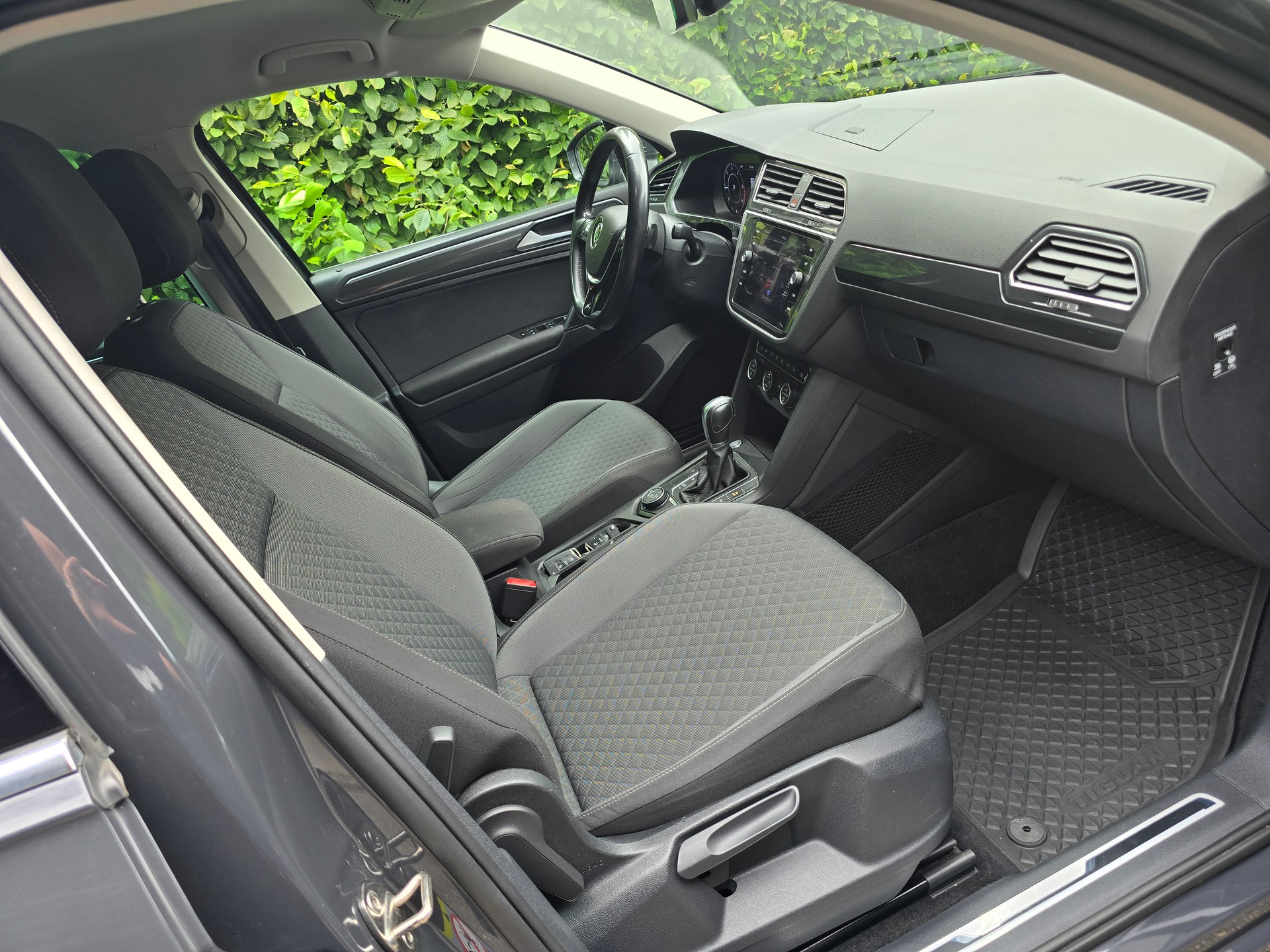 VW Tiguan 2.0 TDI SCR Comfortline 4Motion DSG-image-12