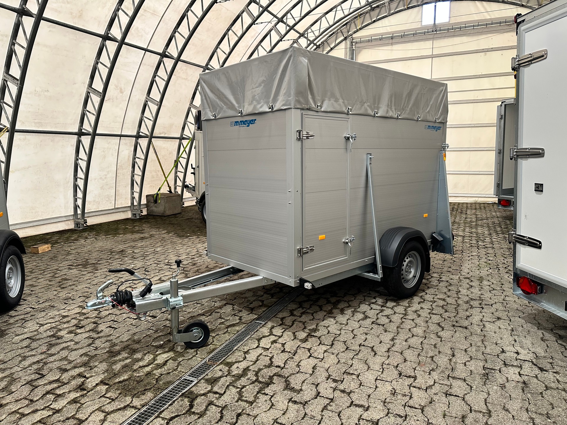 WM MEYER V1 1525/129-ALU-showroom-element-1