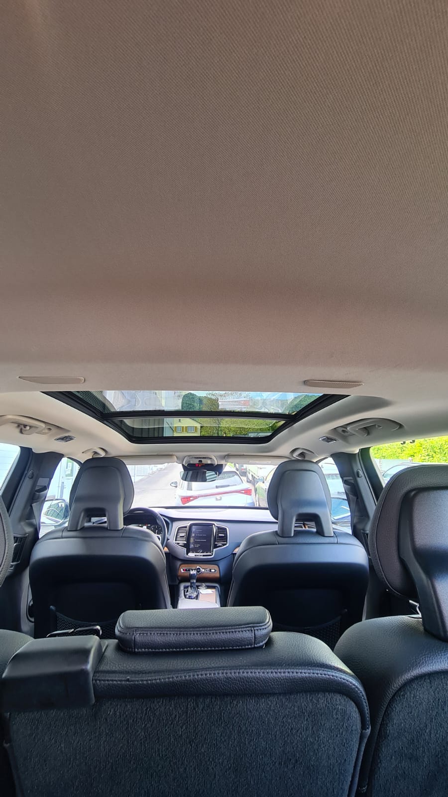 VOLVO XC90 D5 AWD Momentum Geartronic ** 7-Plätzer ** Voll-Leder ** Navi ** RF-Kamera 360° ** Panorama-Glasdach ** Sitzmemory **-image-18