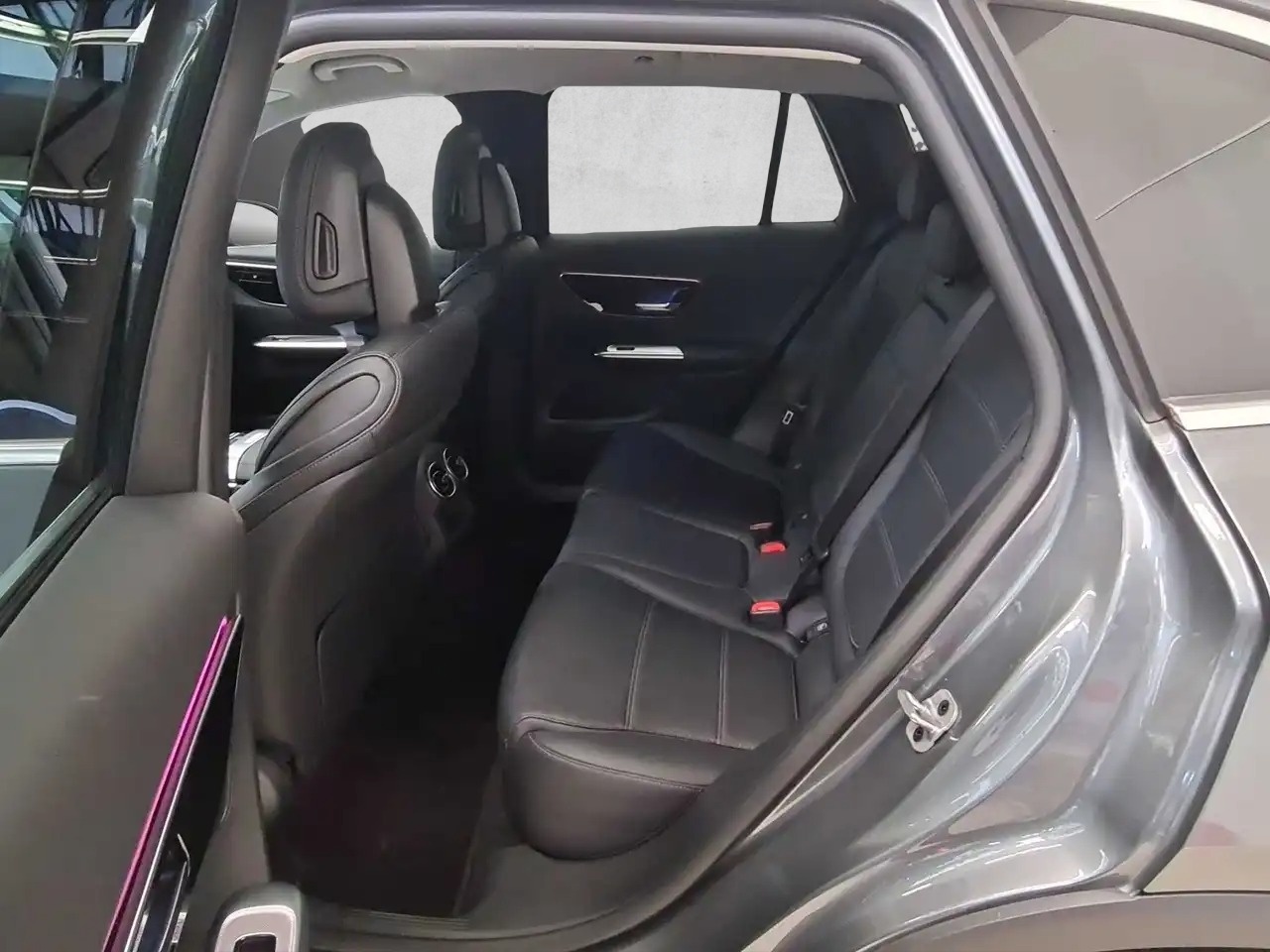 MERCEDES-BENZ GLC 220 d 4Matic 9G-Tronic-image-11