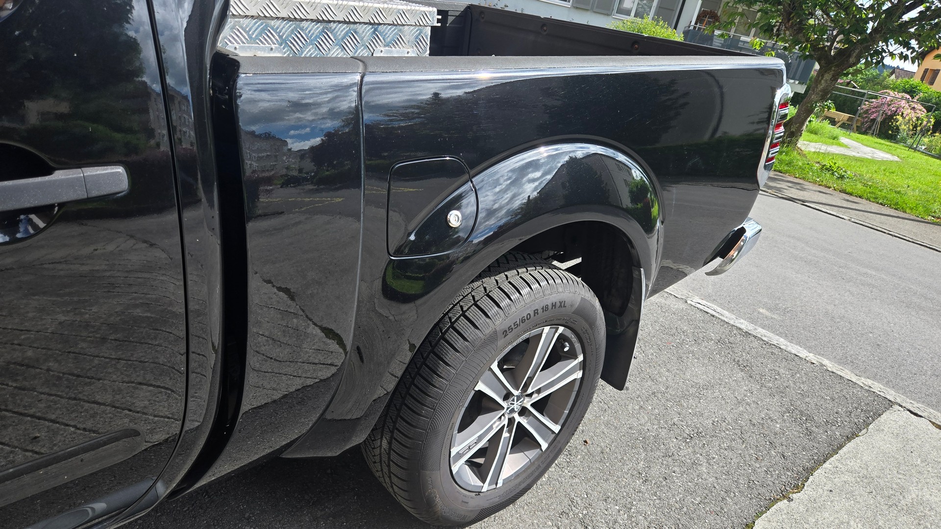 NISSAN 3.0 V6 dCi Double Cab LE Evo-image-2