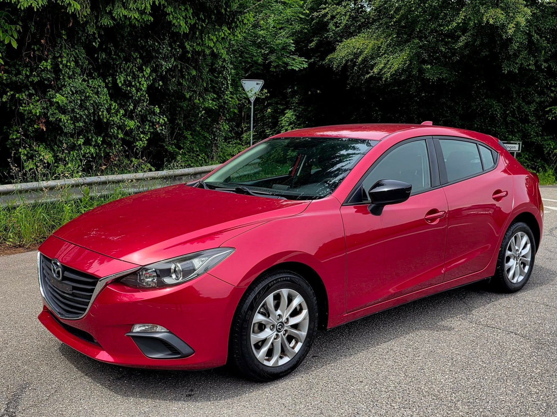 MAZDA 3 1.5 16V Ambition Plus-image-1