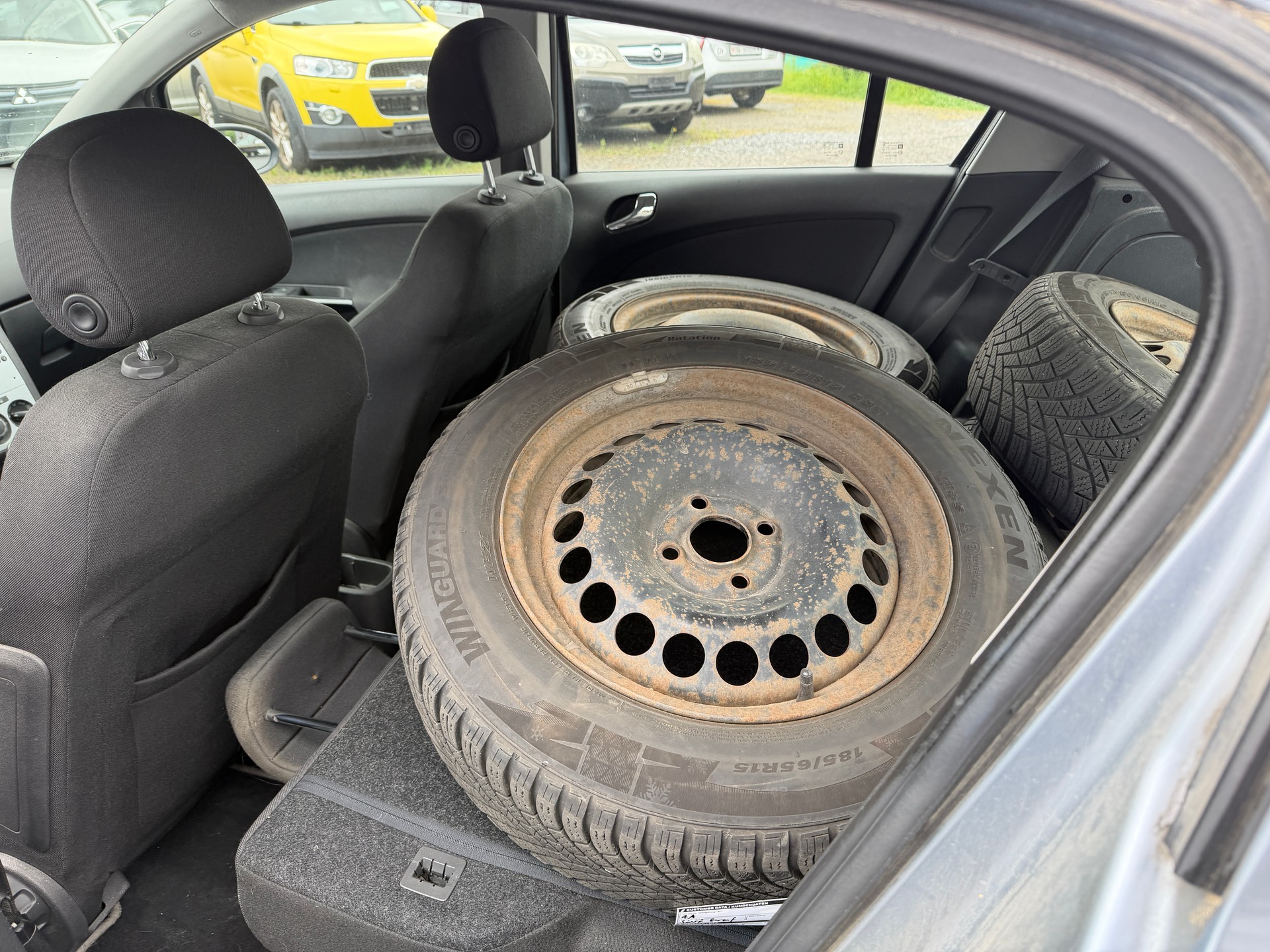 OPEL Corsa 1.4 TP Color Edition B05-image-9