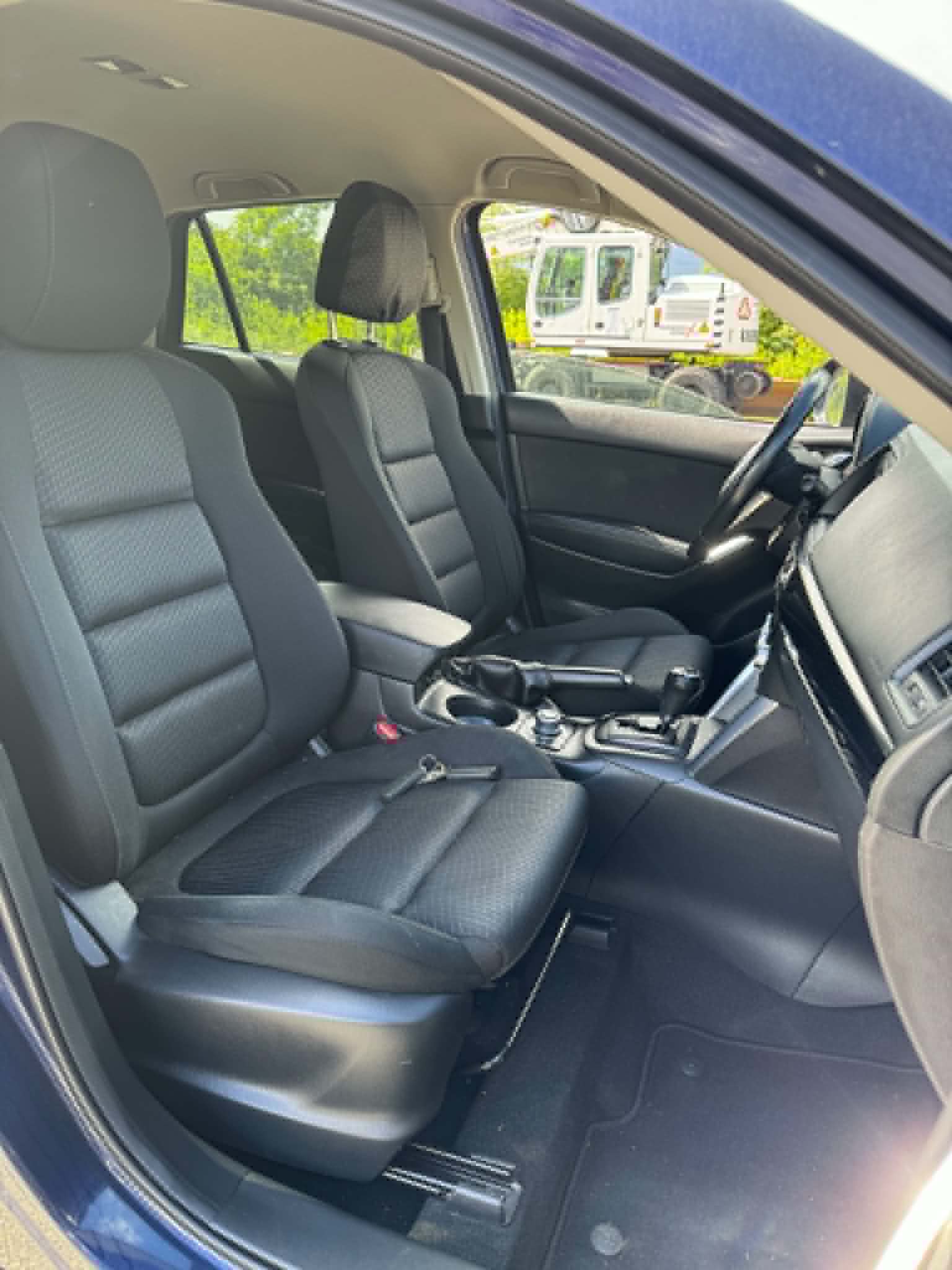 MAZDA CX-5 2.0 Revolution AWD Automatic-image-8
