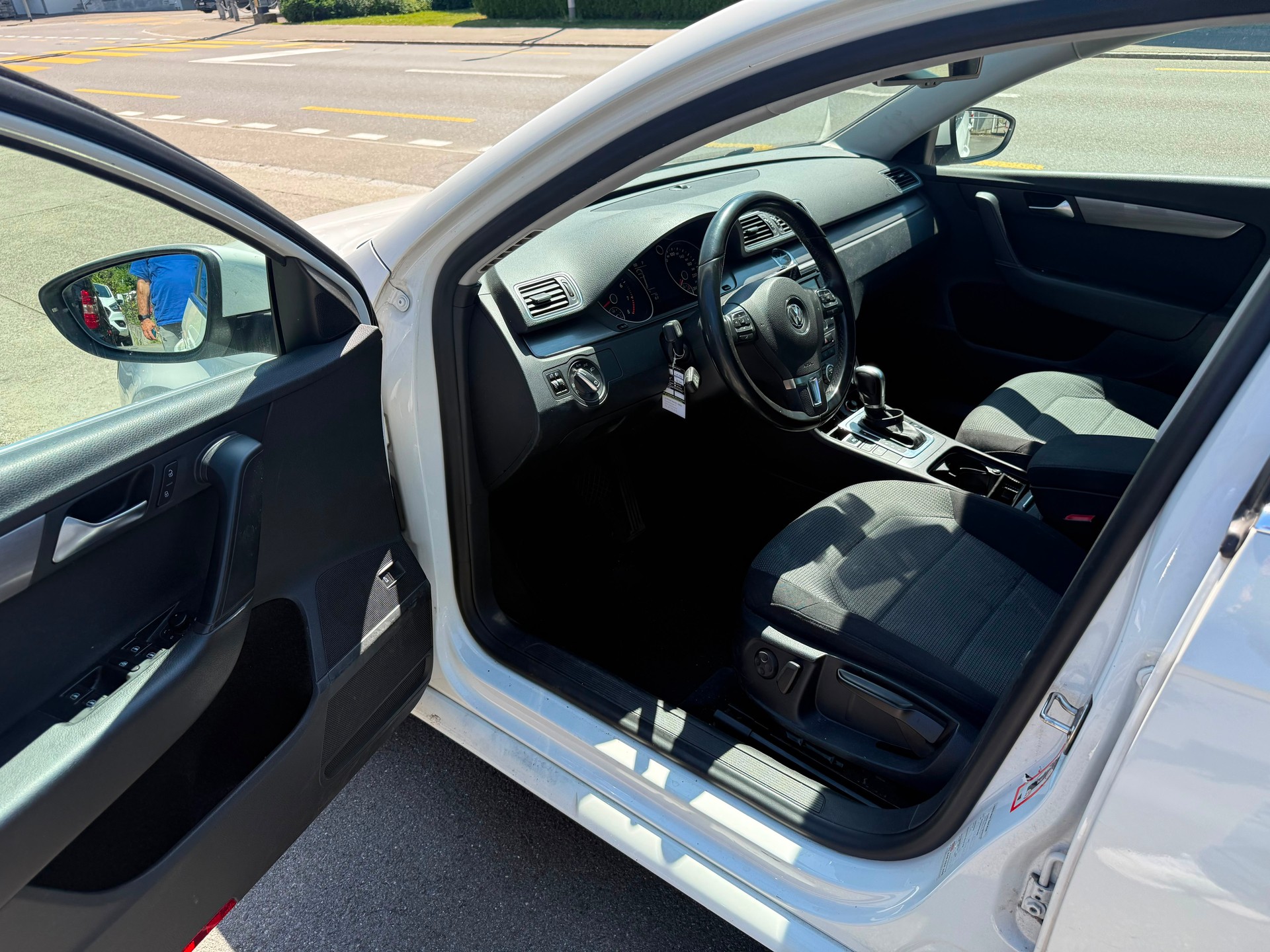 VW Passat Variant 1.4 EcoFuel Comfortline DSG-image-8