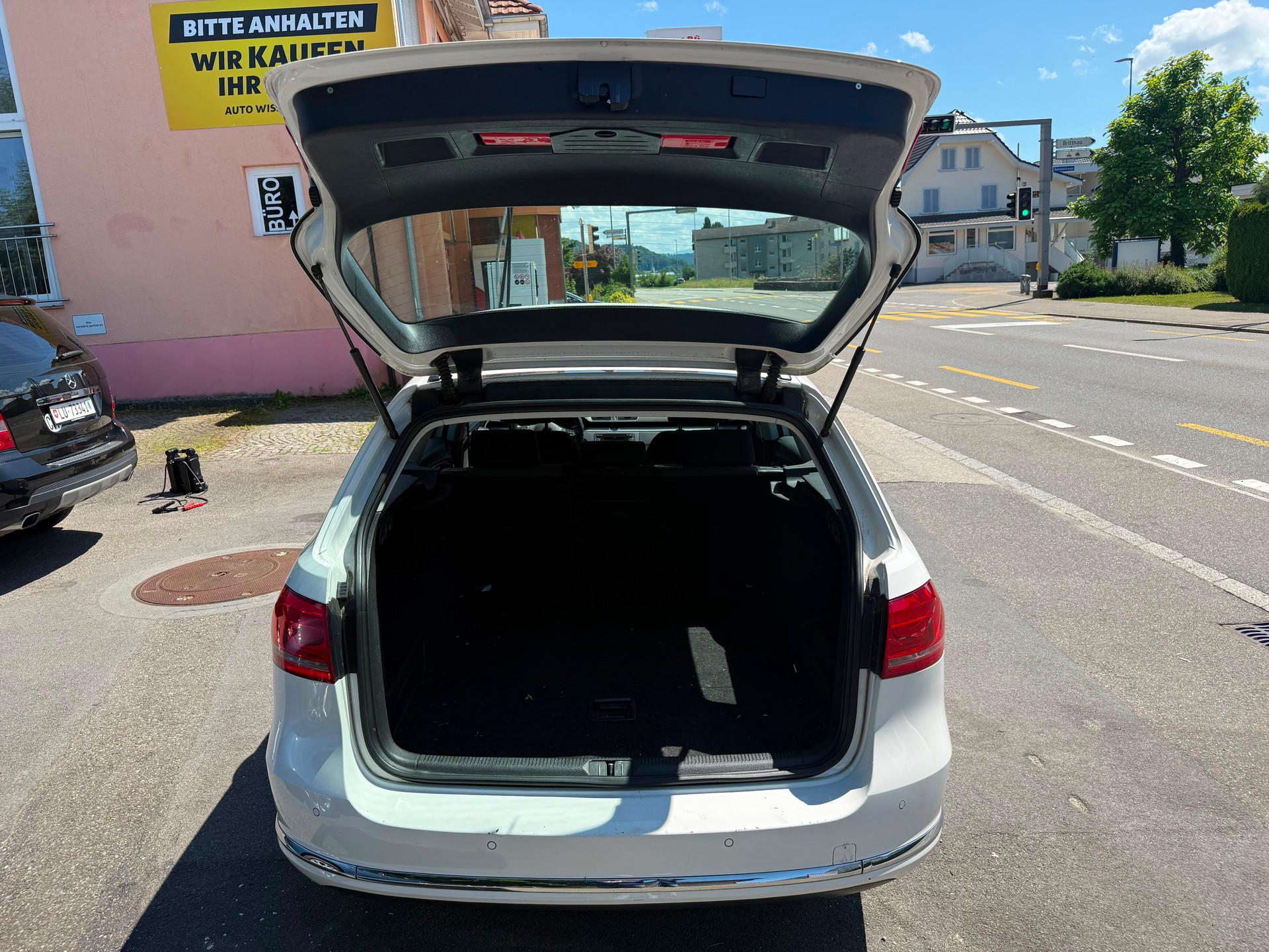 VW Passat Variant 1.4 EcoFuel Comfortline DSG-image-6