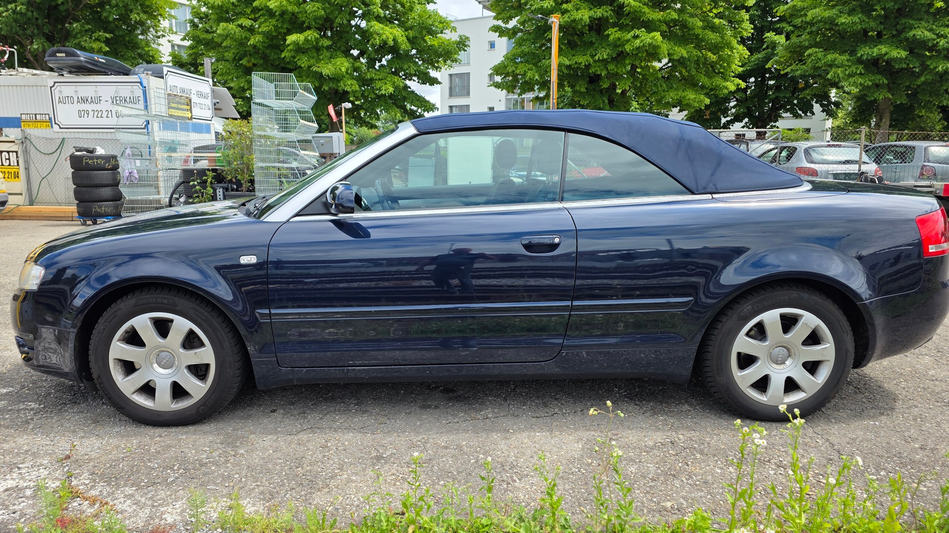 AUDI A4 Cabriolet 2.0T FSI multitronic-image-2