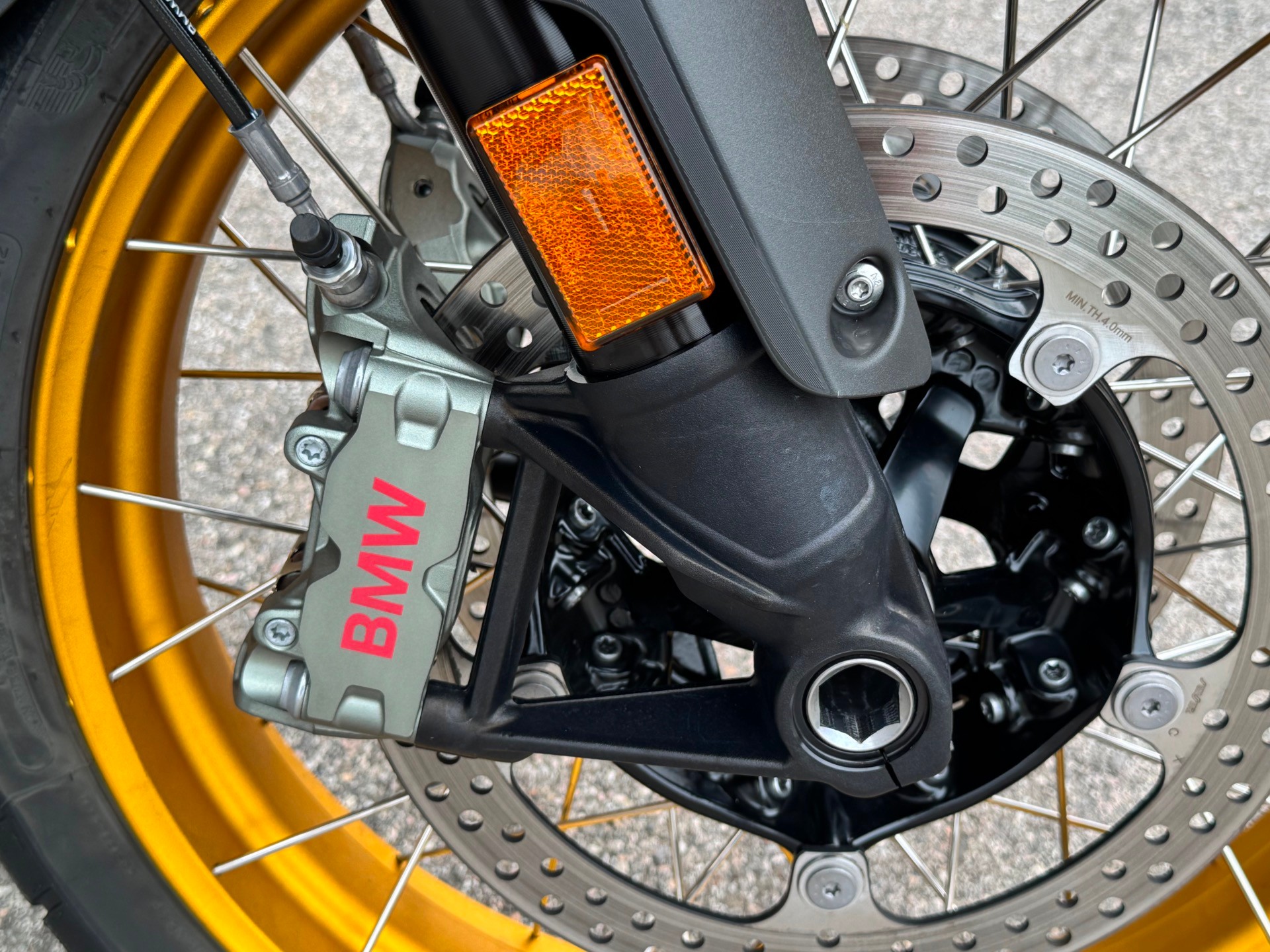 BMW R 1300 GS Trophy-image-10