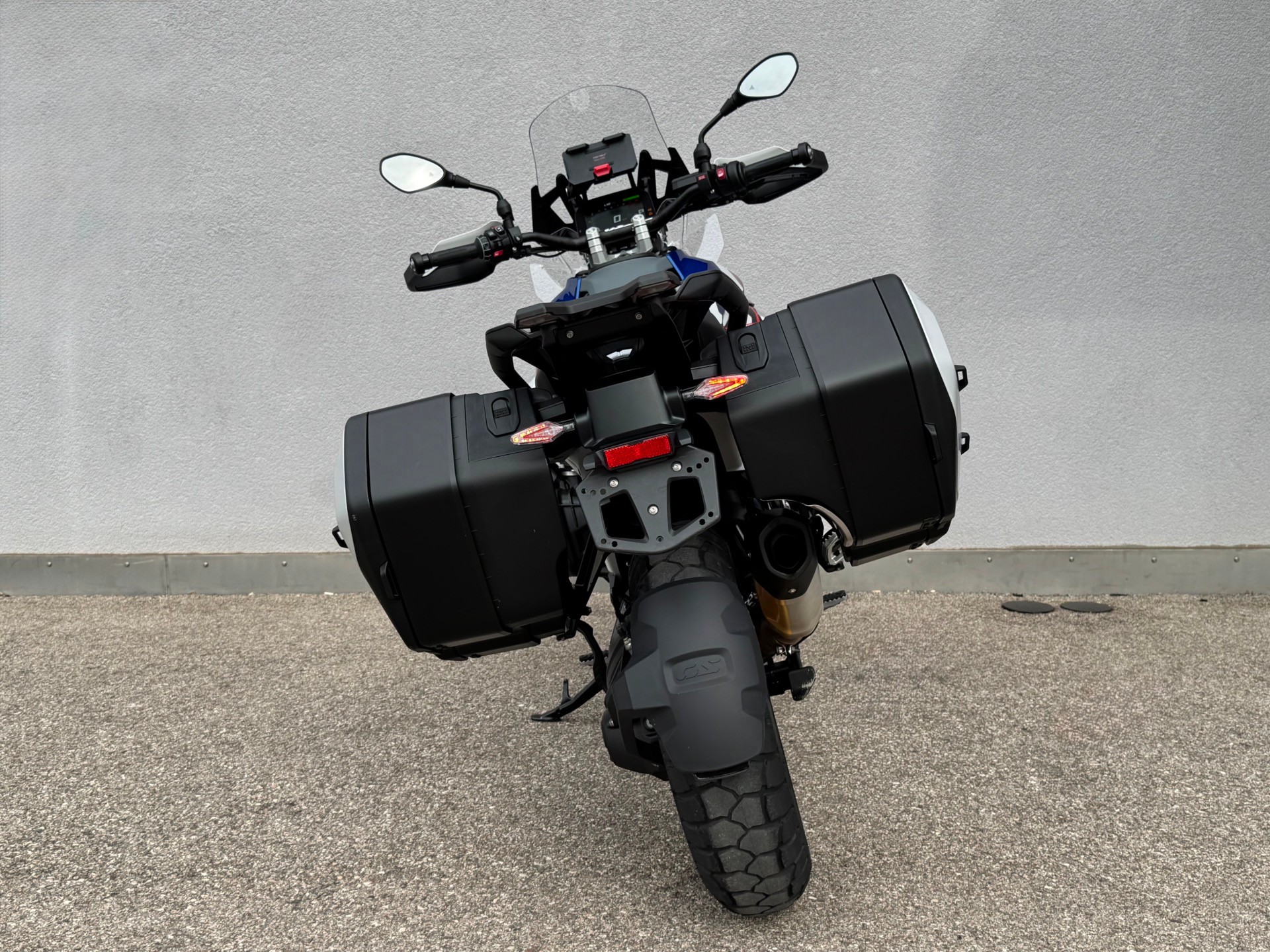 BMW R 1300 GS Trophy-image-8
