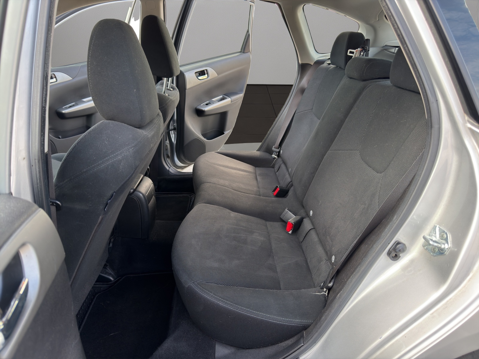 SUBARU Impreza 1.5R Swiss-image-12