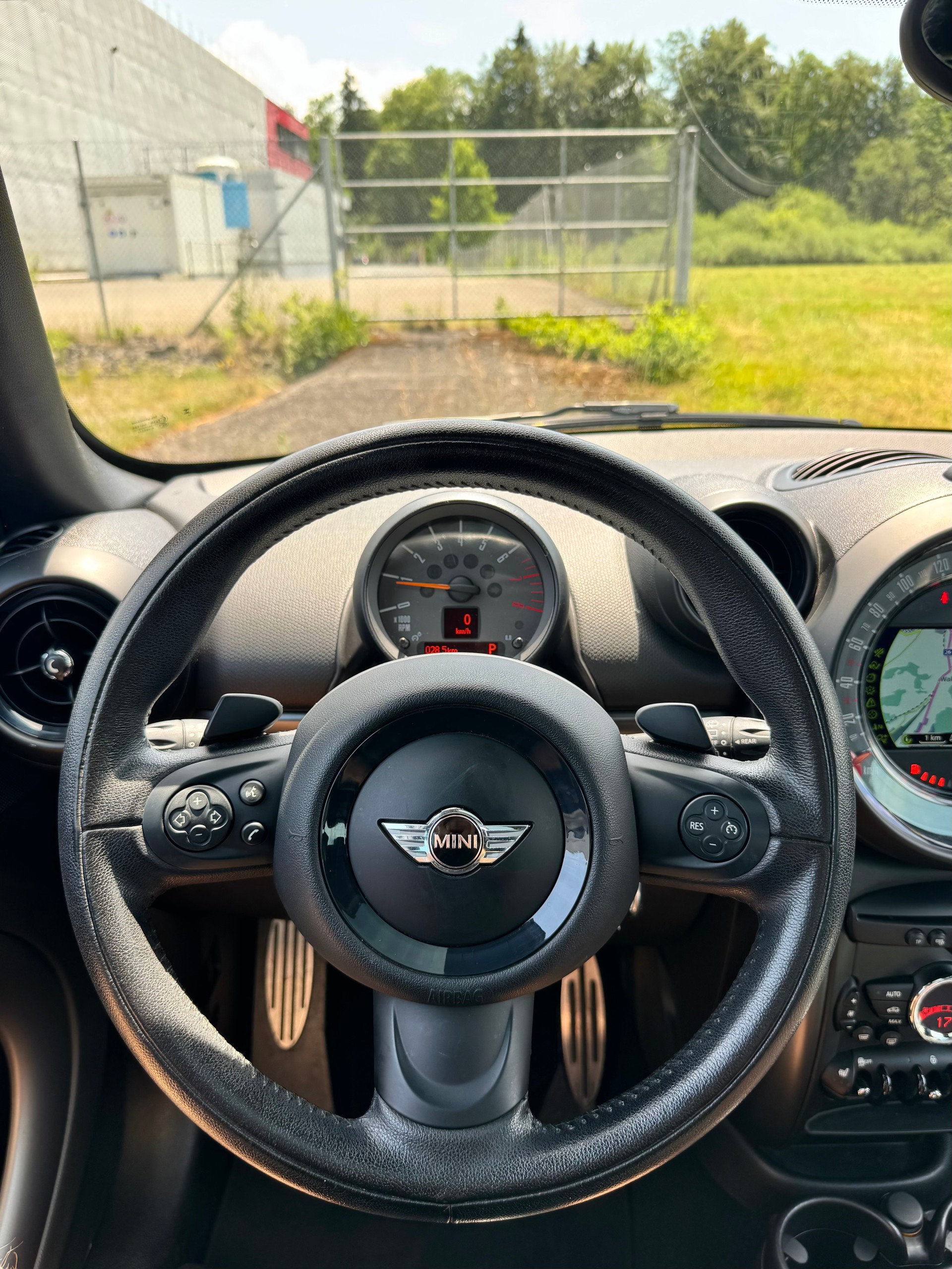 MINI Countryman Cooper S ALL4 Steptronic / ab MFK bei Verkauf-image-10
