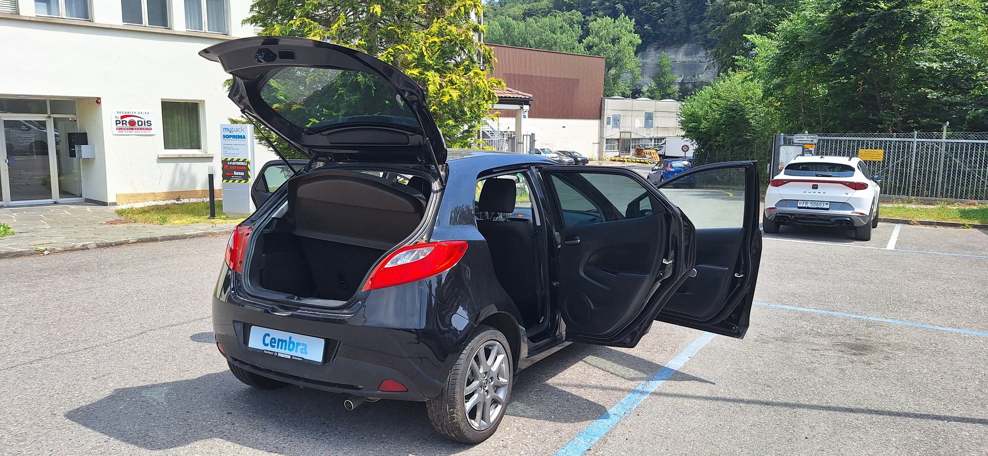 MAZDA 2 1.3i 16V Motion-image-19