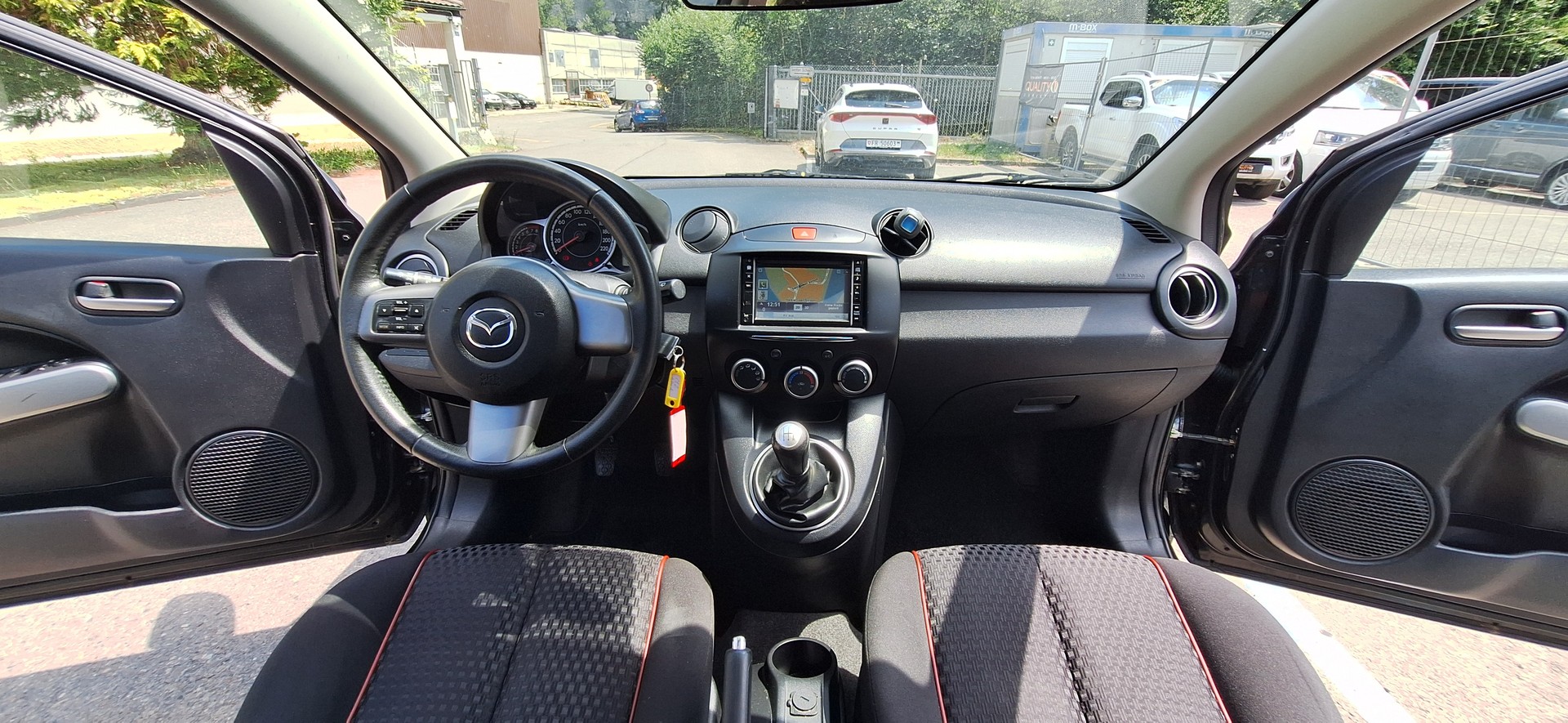 MAZDA 2 1.3i 16V Motion-image-23